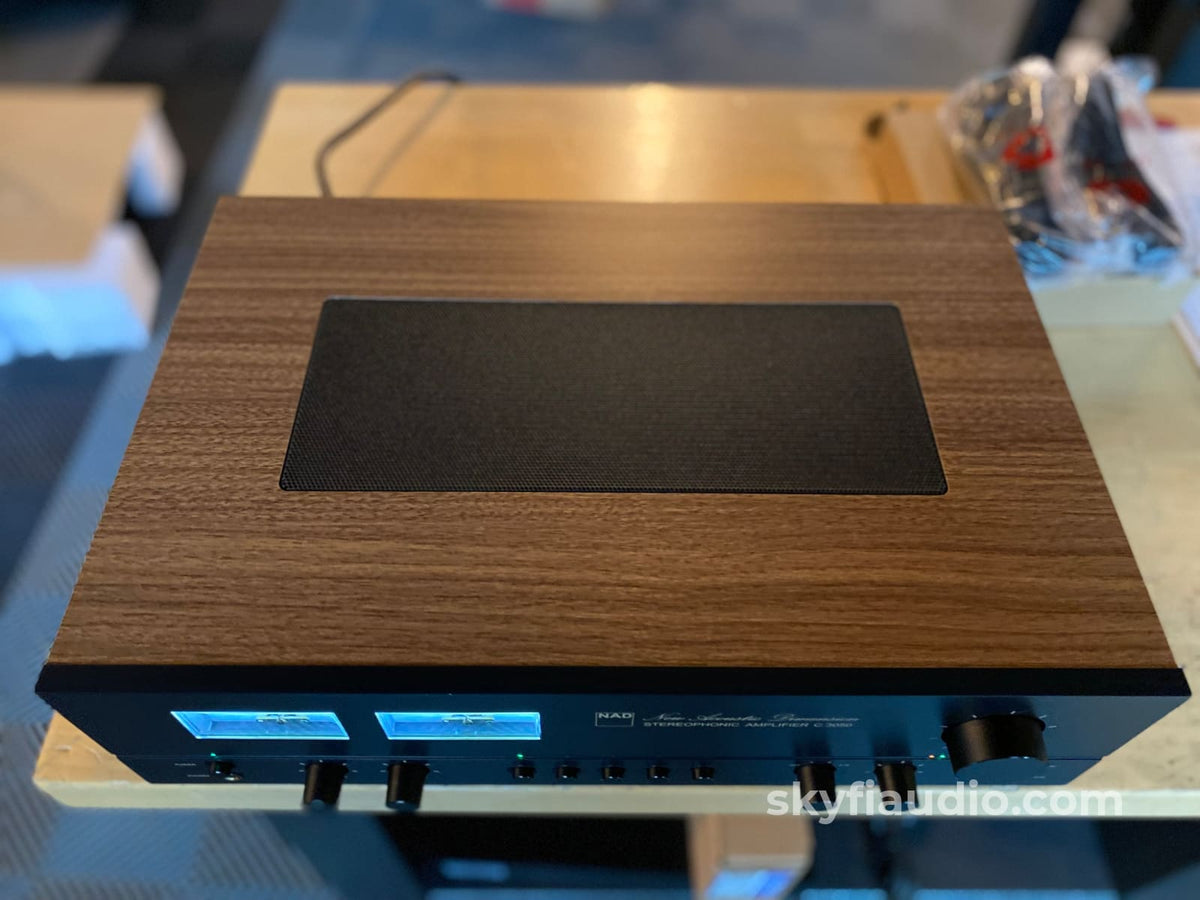 Nad C 3050 Integrated Amplifier Retro Look New In Open Box