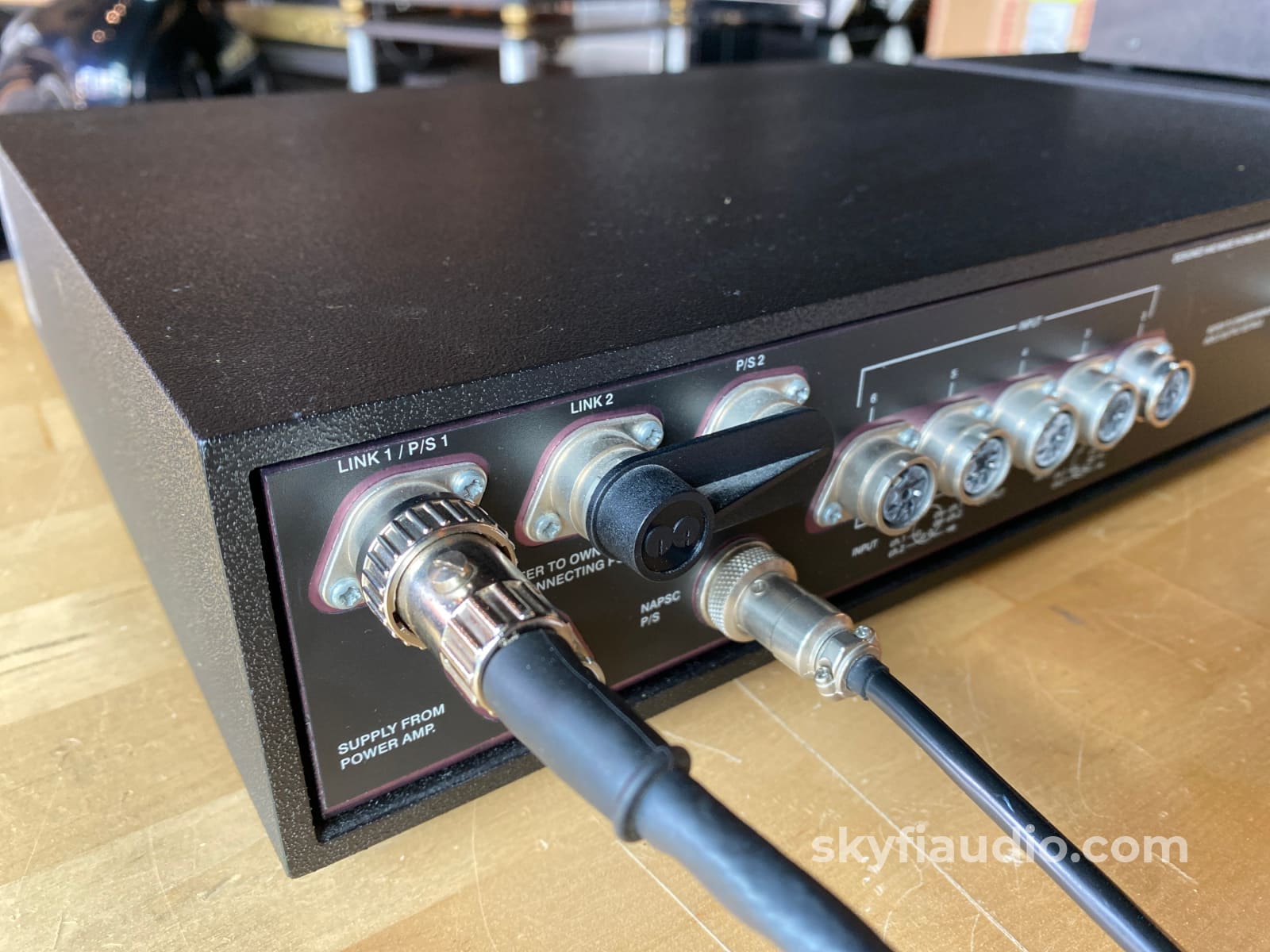 Naim Nac 82 - Rare Olive Style Preamplifier With Hi-Cap