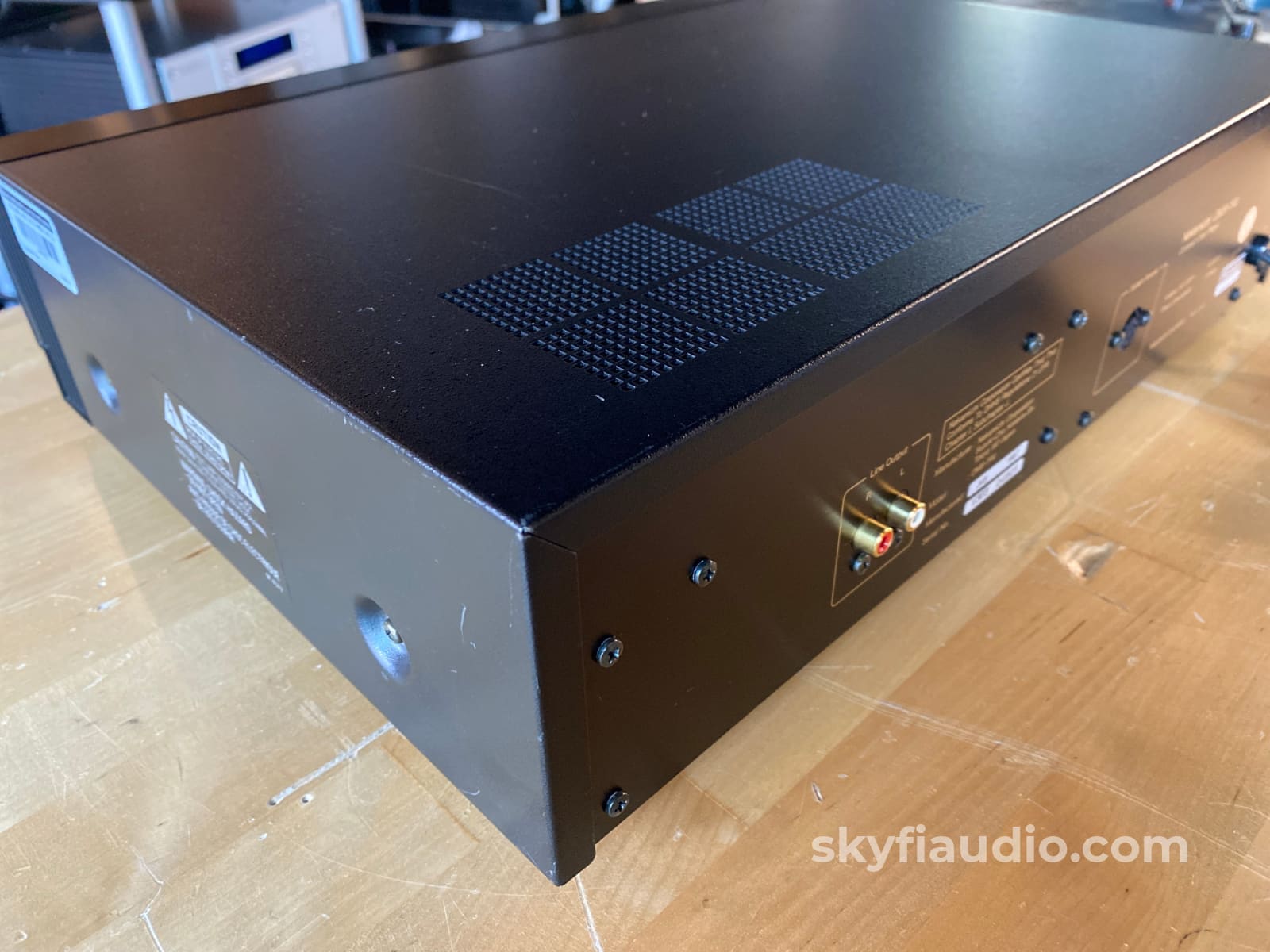 Nakamichi Oms-7Aii Cd Player Featuring Dual Burr-Brown Dacs + Digital