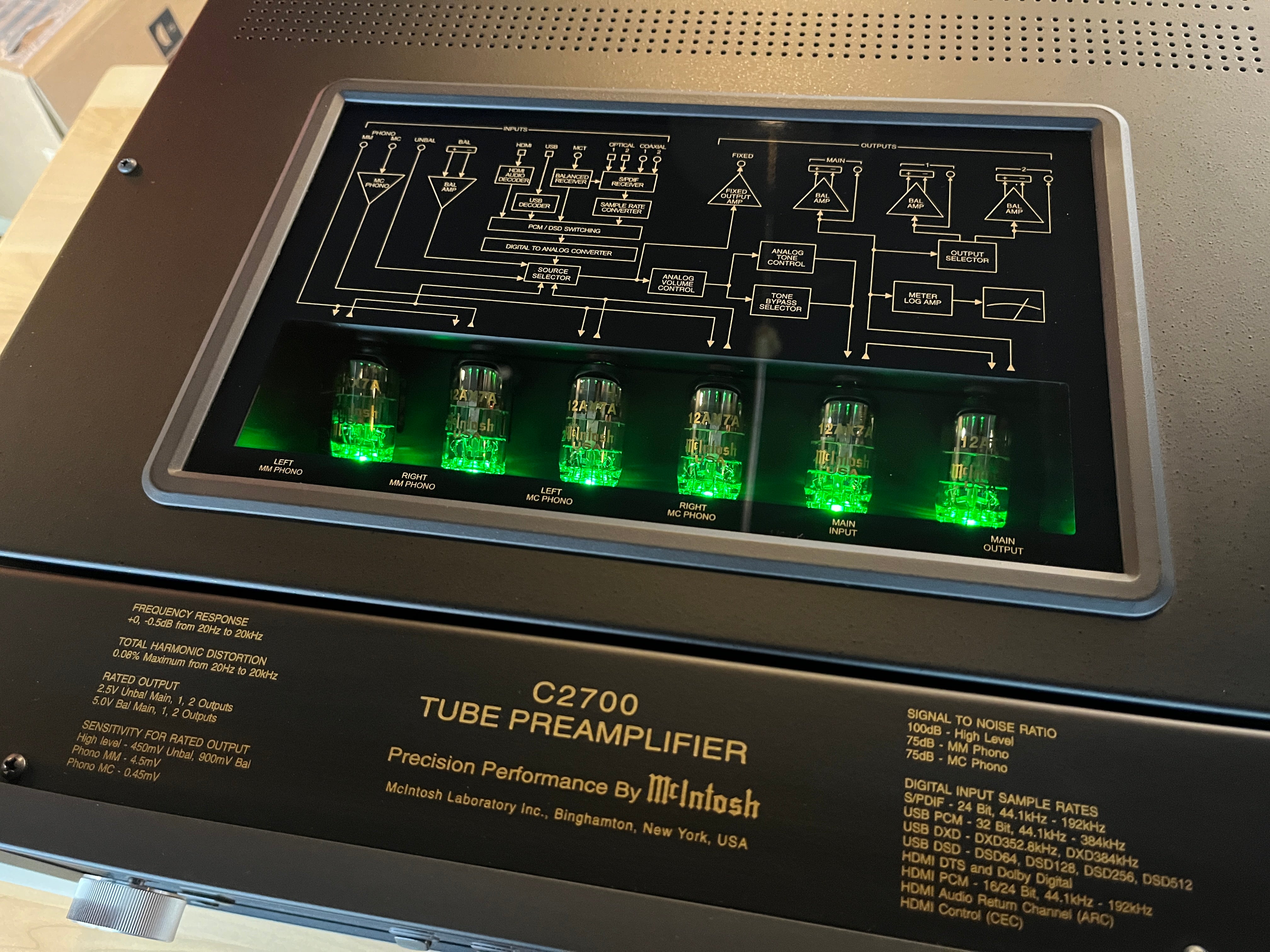 McIntosh C2700 Tube Preamplifier - New Tubes, Pre- Loved