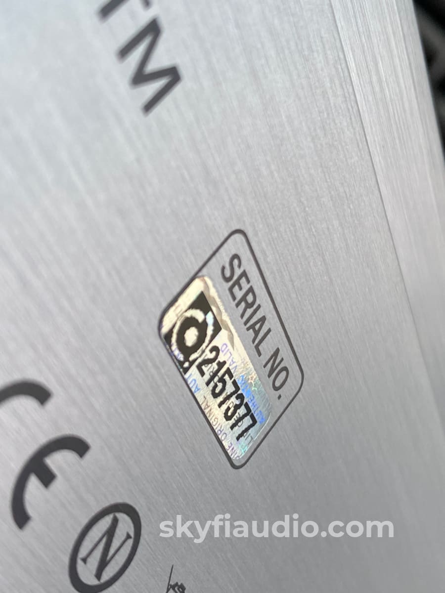 Nordost Qbase Ac Distribution Unit - Qrt Qb8 Mark Ii Power Conditioner