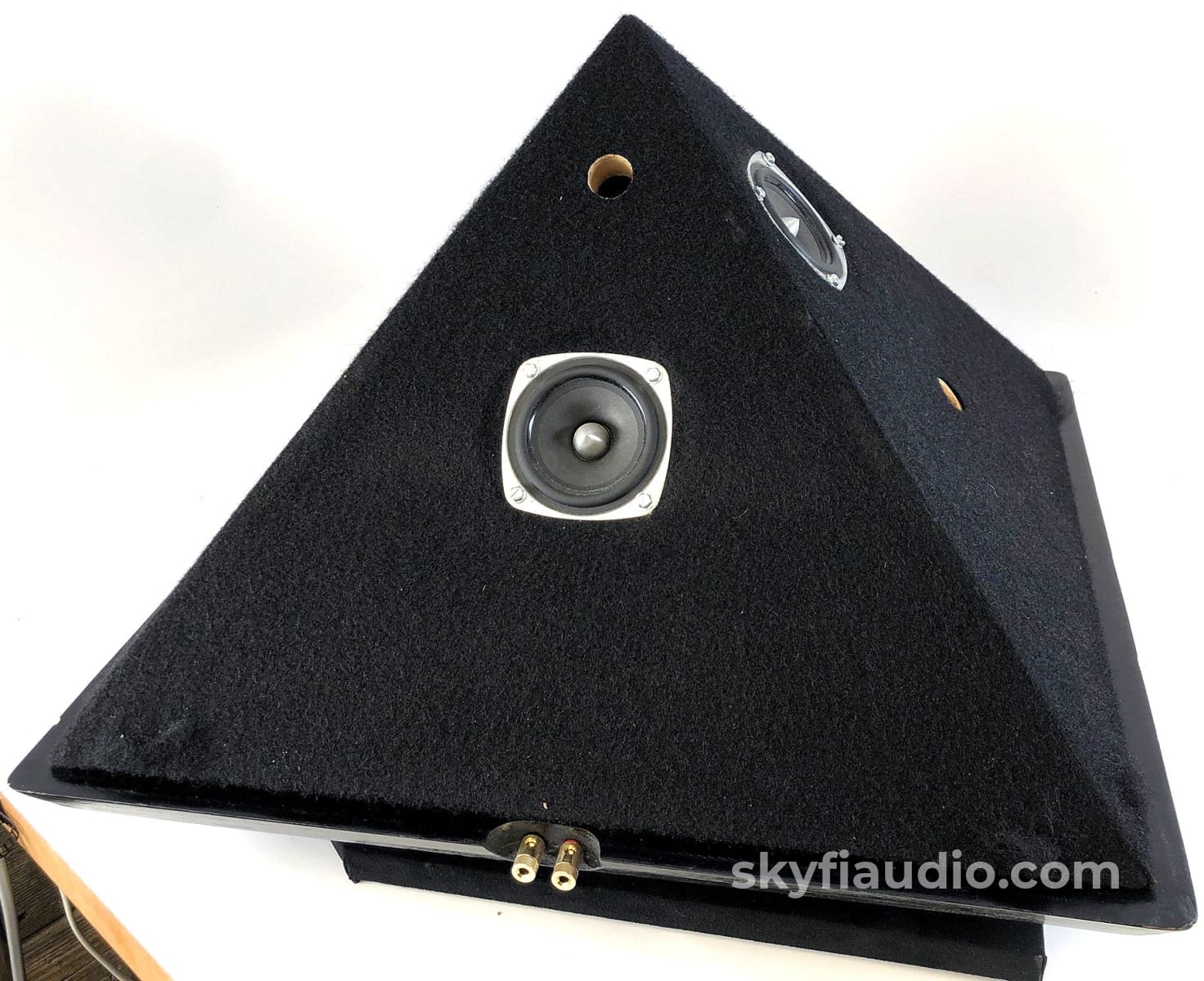 Norh Model A Pyramid Speakers