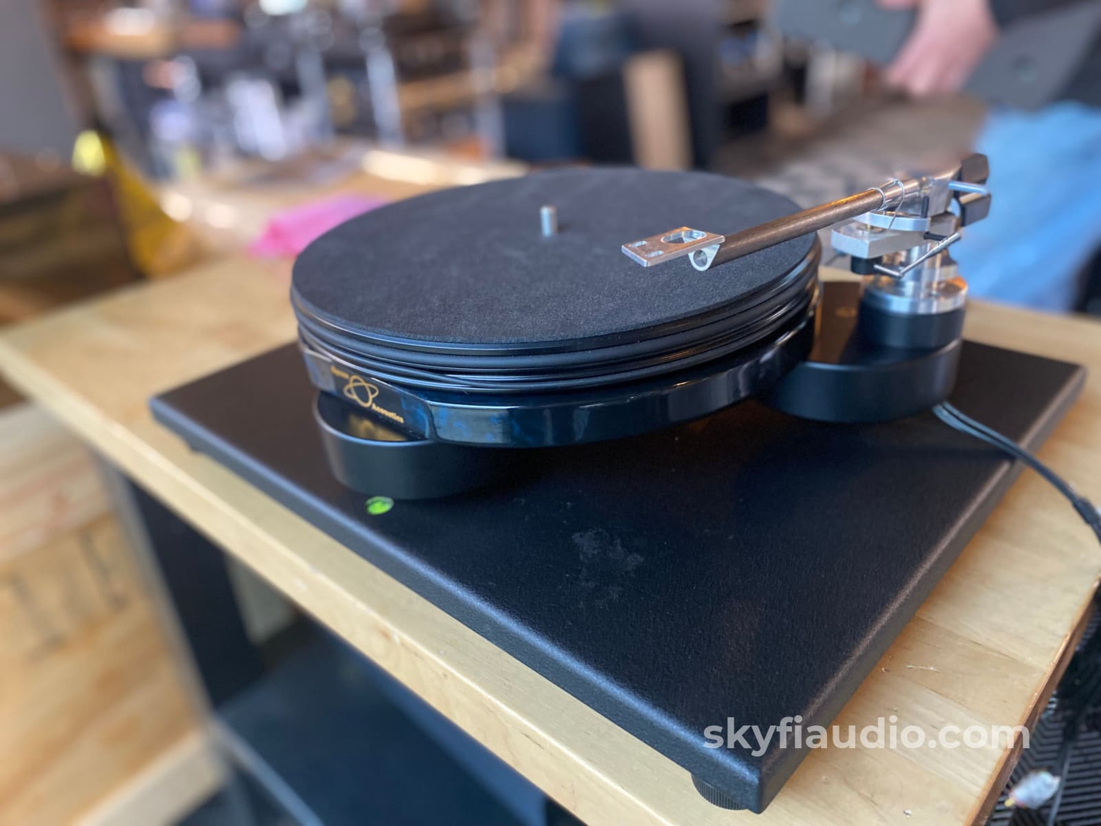 Nottingham Acoustics Spacedeck Turntable With Tonearm