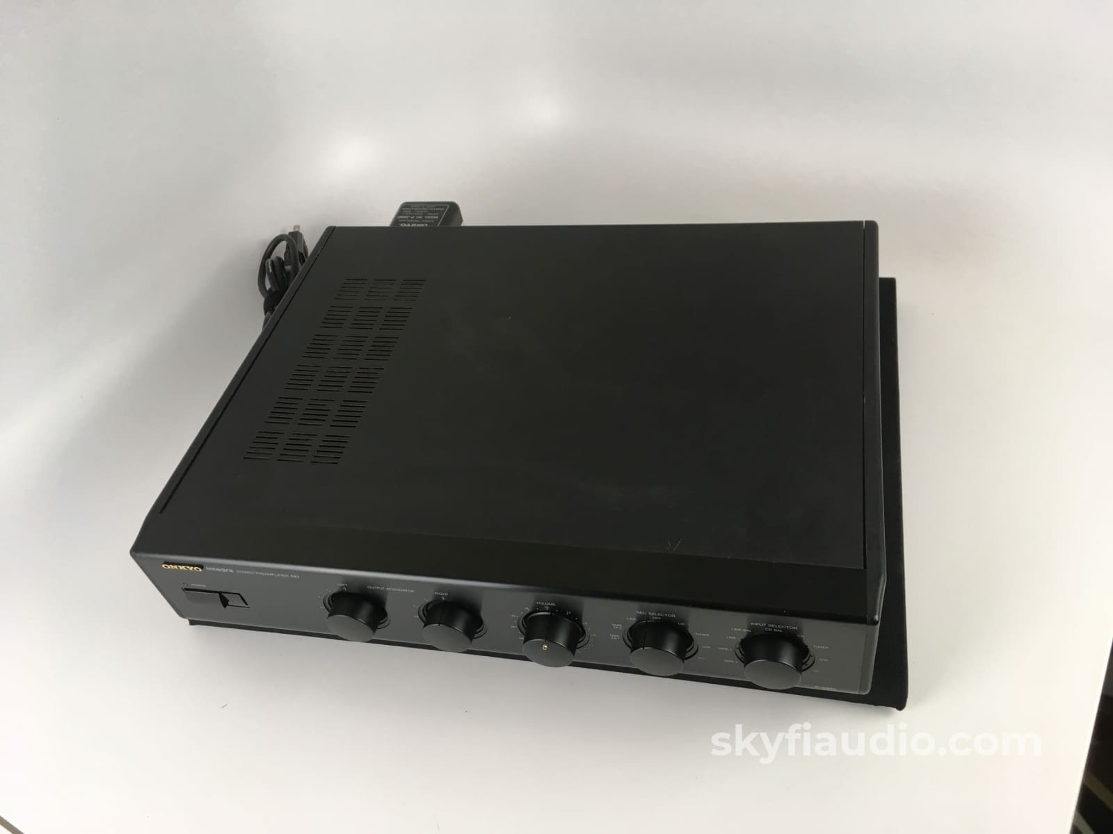 Onkyo P-388F R1 Integra Preamplifier 110/220V