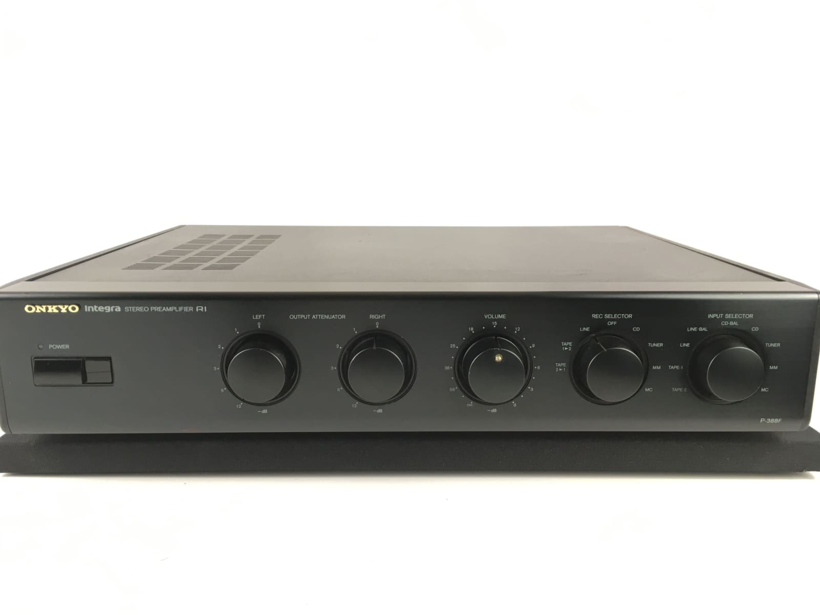 Onkyo P-388F R1 Integra Preamplifier 110/220V