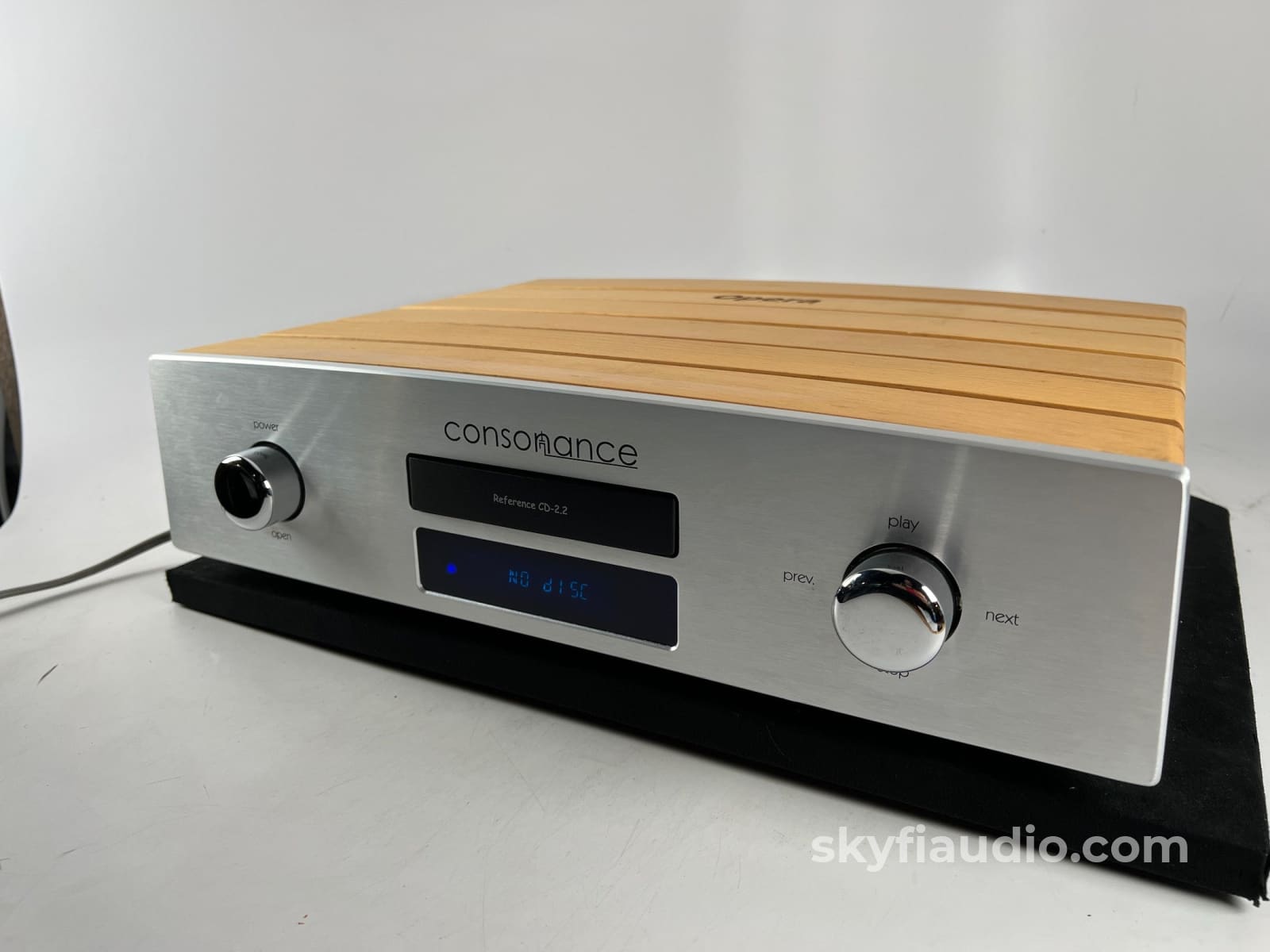 Opera Audio Consonance Reference Cd-2.2 Tube Cd Player Complete W/Box & Remote + Digital