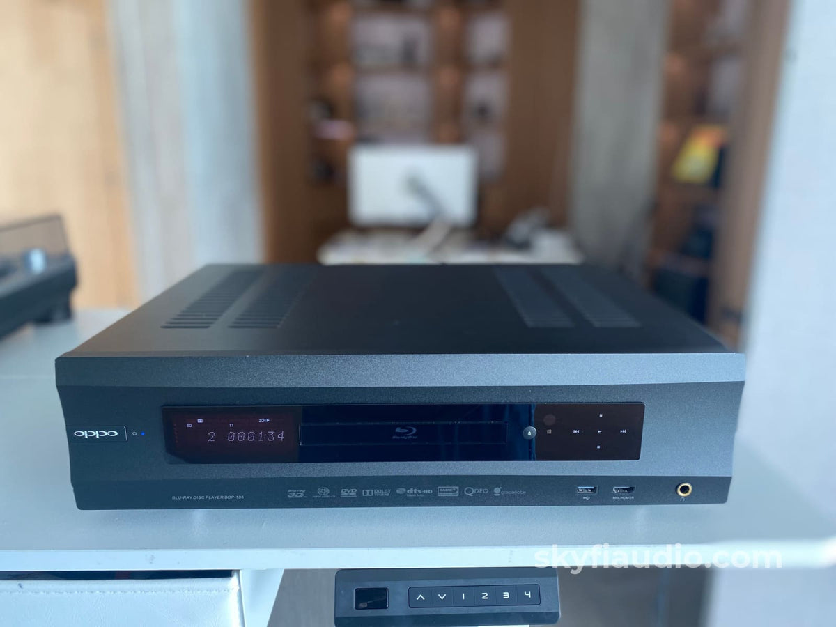 Oppo Bp - 105 Universal Disc Player And Dac - Sacd/Cd Dvd - Audio Hdcd Blu - Ray Etc. Cd + Digital
