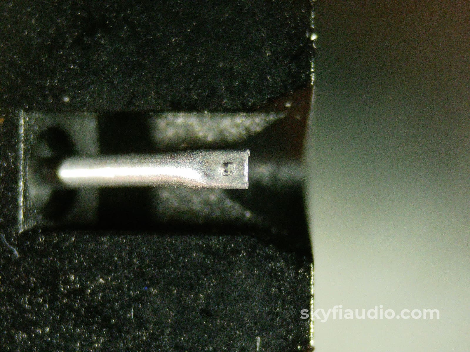 Ortofon 2M Black (Plug and Play) Phono Cartridge Phono Cartridge