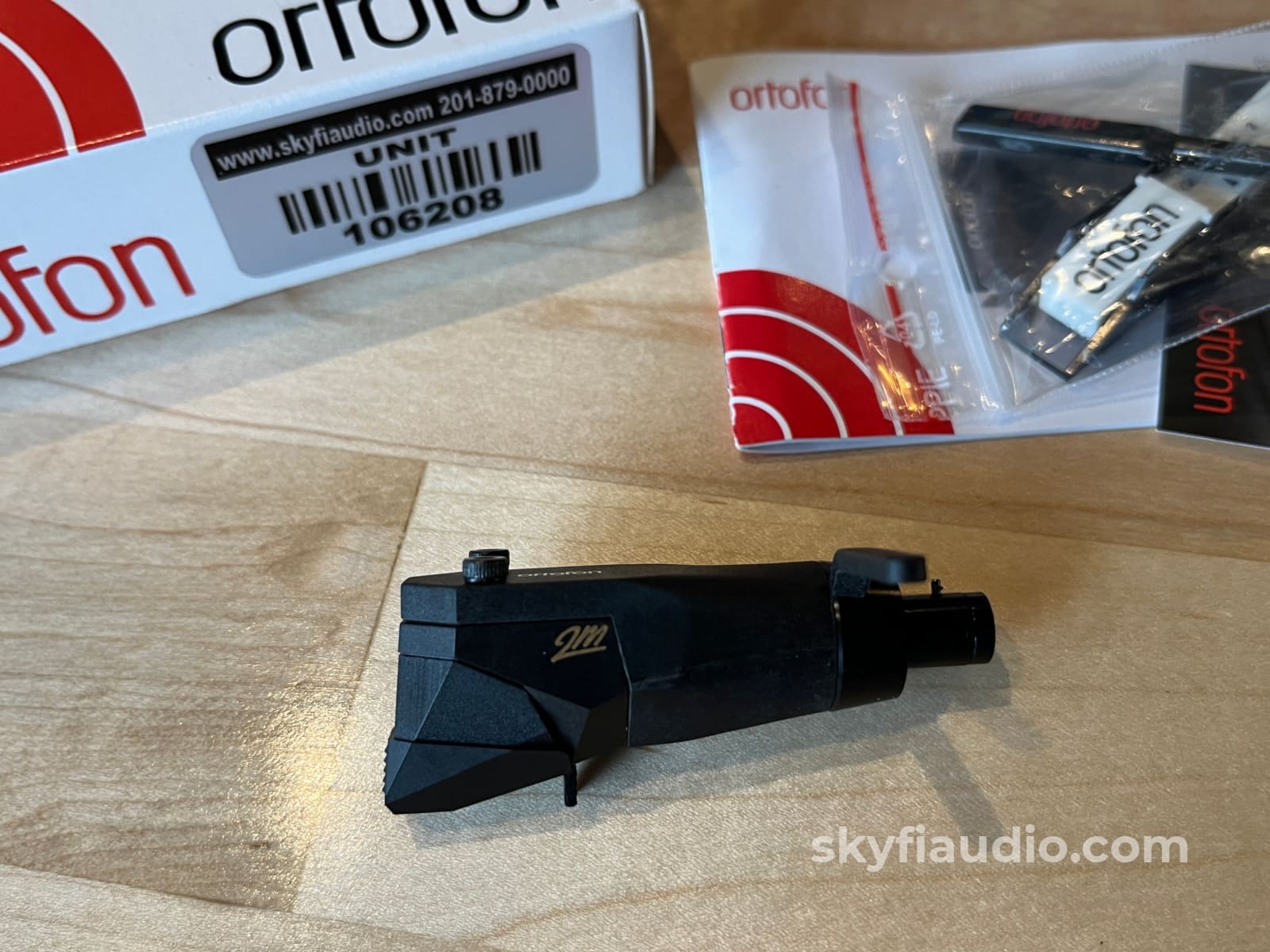 Ortofon 2M Black (Plug and Play) Phono Cartridge Phono Cartridge
