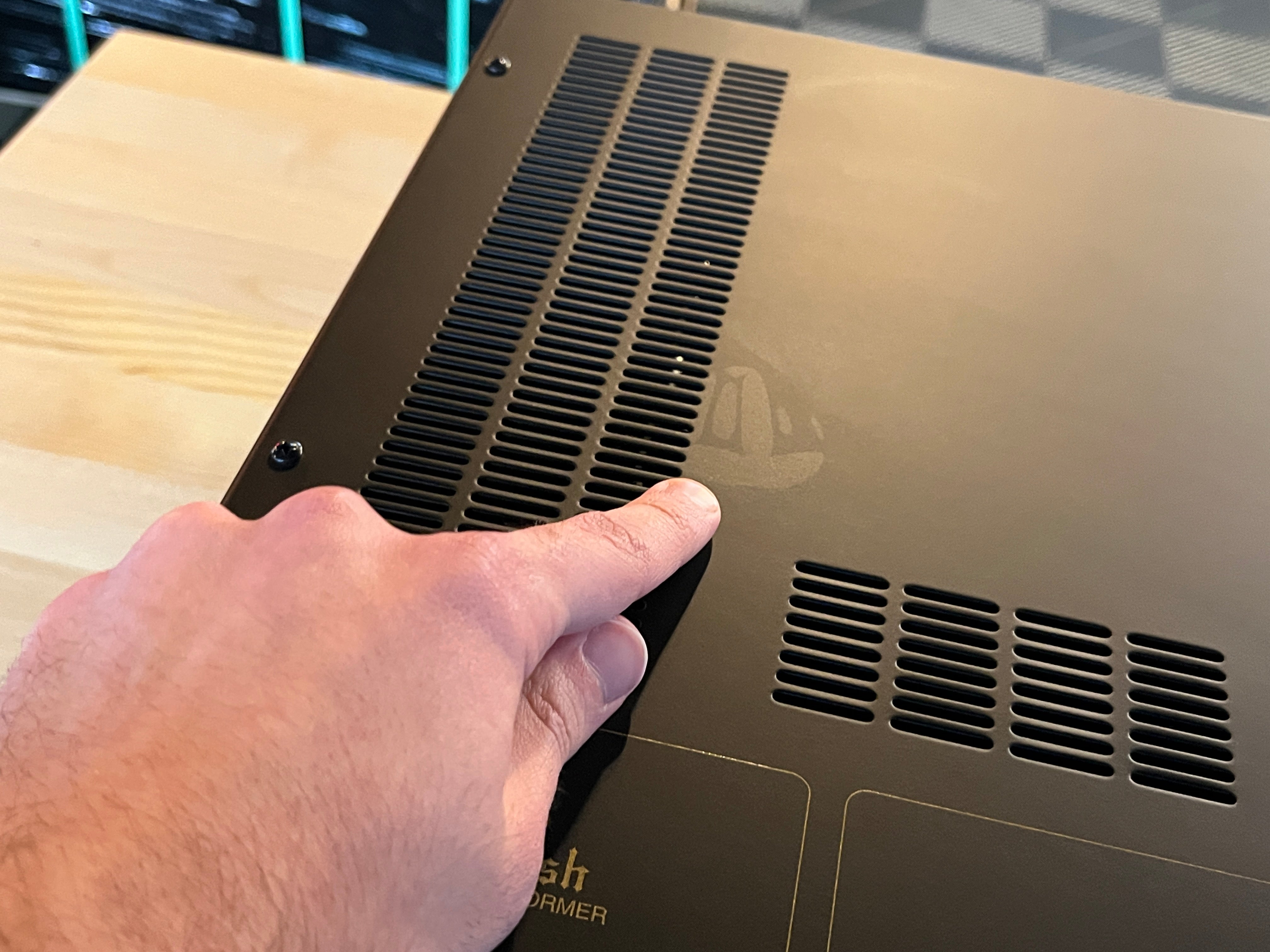 McIntosh MC152 Solid State Amplifier - Pre-Loved