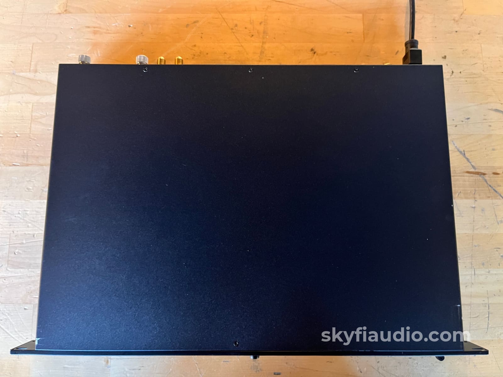 Panamax M4315-Pro Power Conditioner