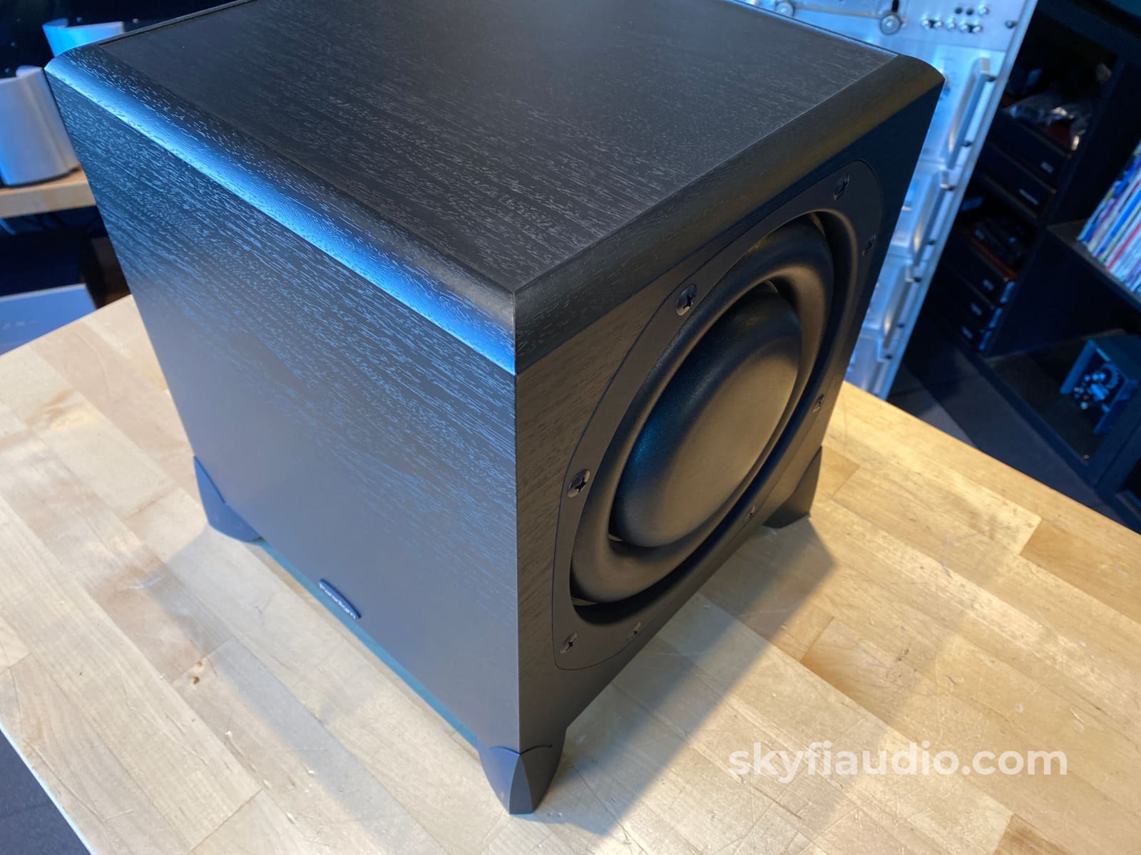 Paradigm Ultracube 10 Subwoofer W/650W Rms Power Speakers