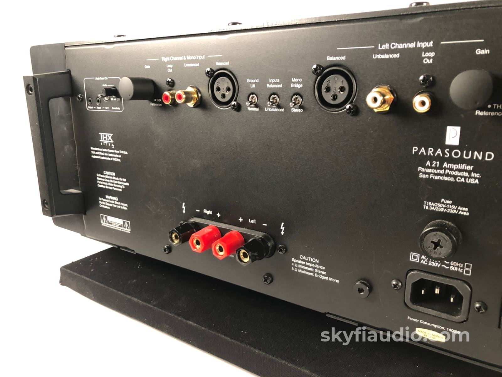 Parasound Halo A21 Amplifier In Black - Complete And Like New