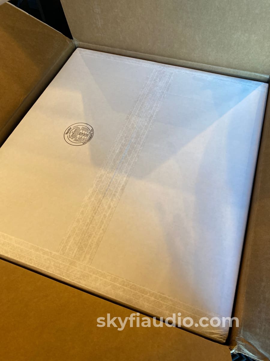 Pass Labs X250 Solid State Amplifier - Like New