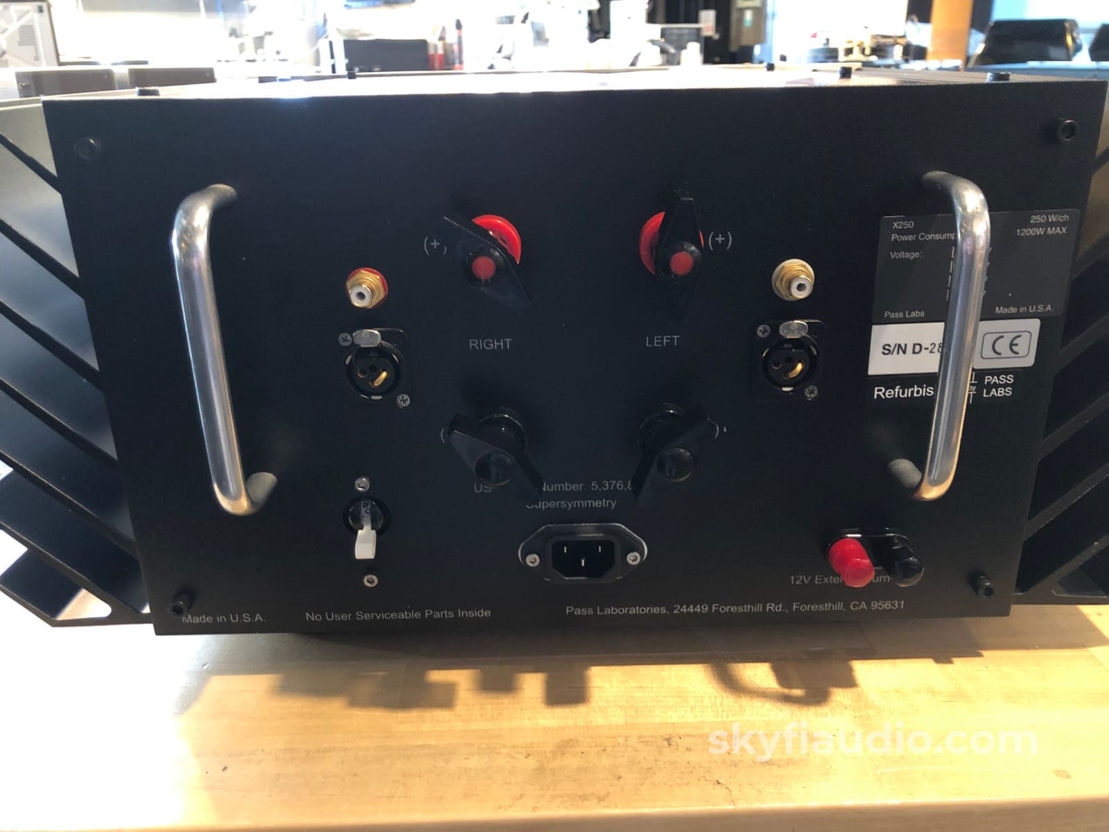 Pass Labs X250 Solid State Amplifier - Like New