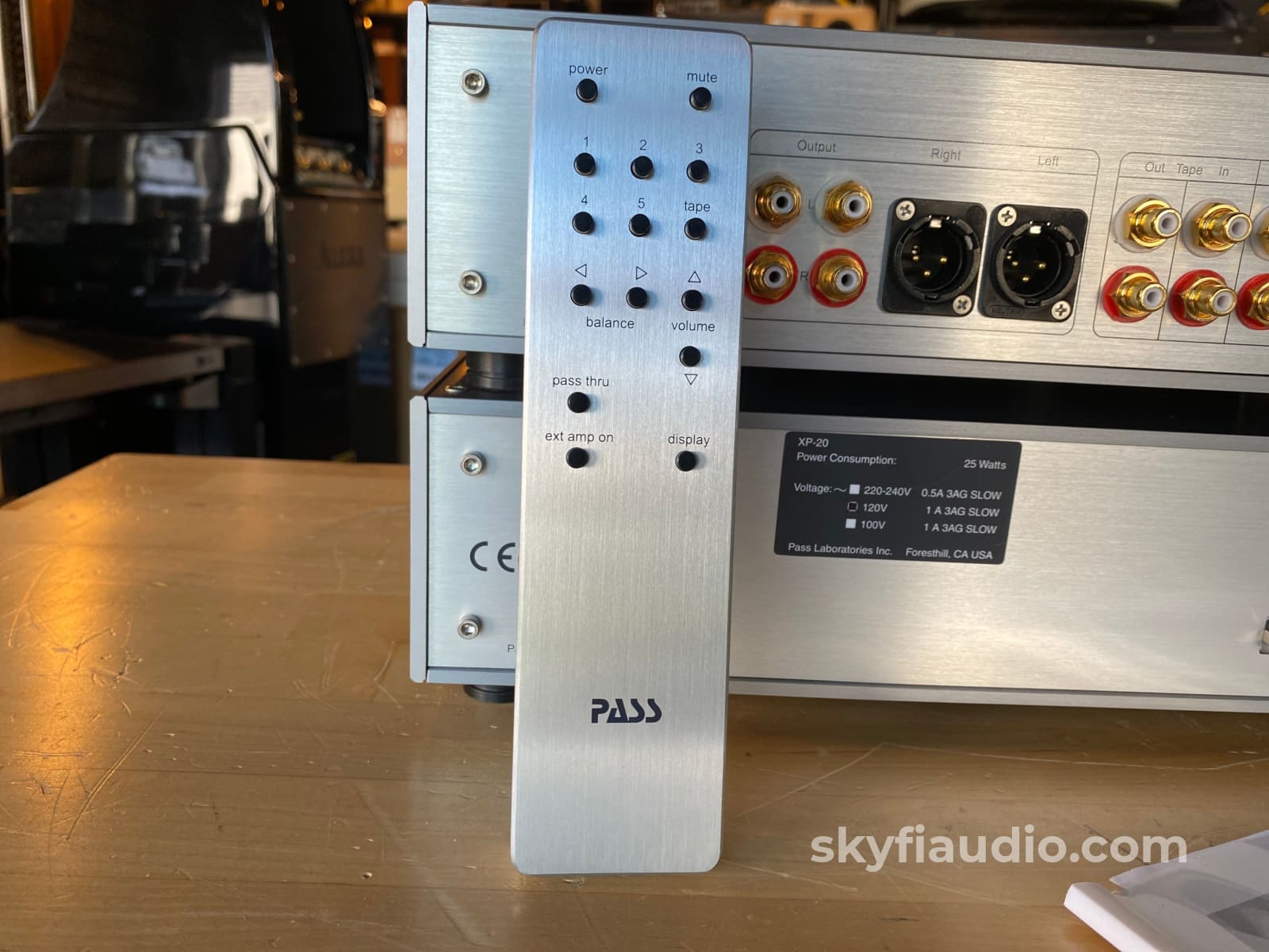 Pass Labs Xp20 Analogue Preamp - 2 Chassis Complete Preamplifier