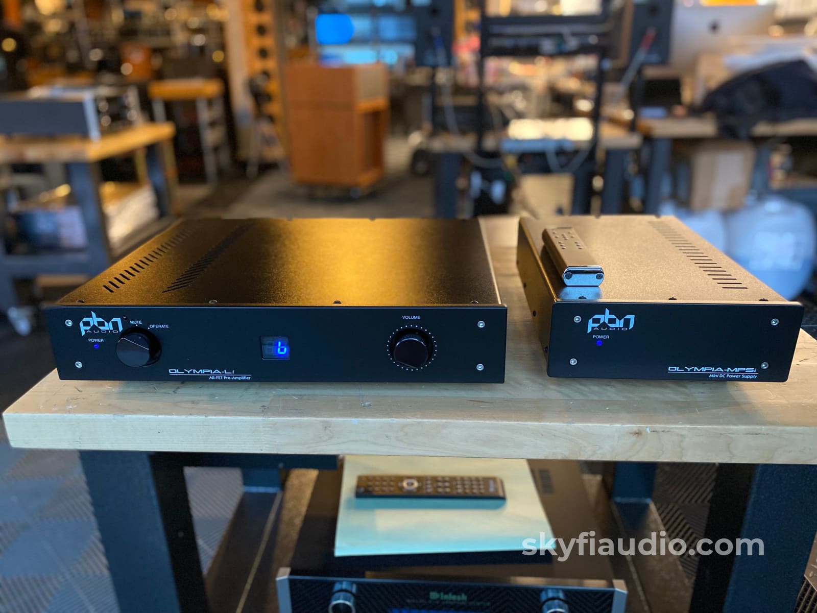 Pbn Olympia Li And Mpsi Power Supply (Dual Chassis) Preamp $15K Msrp Preamplifier