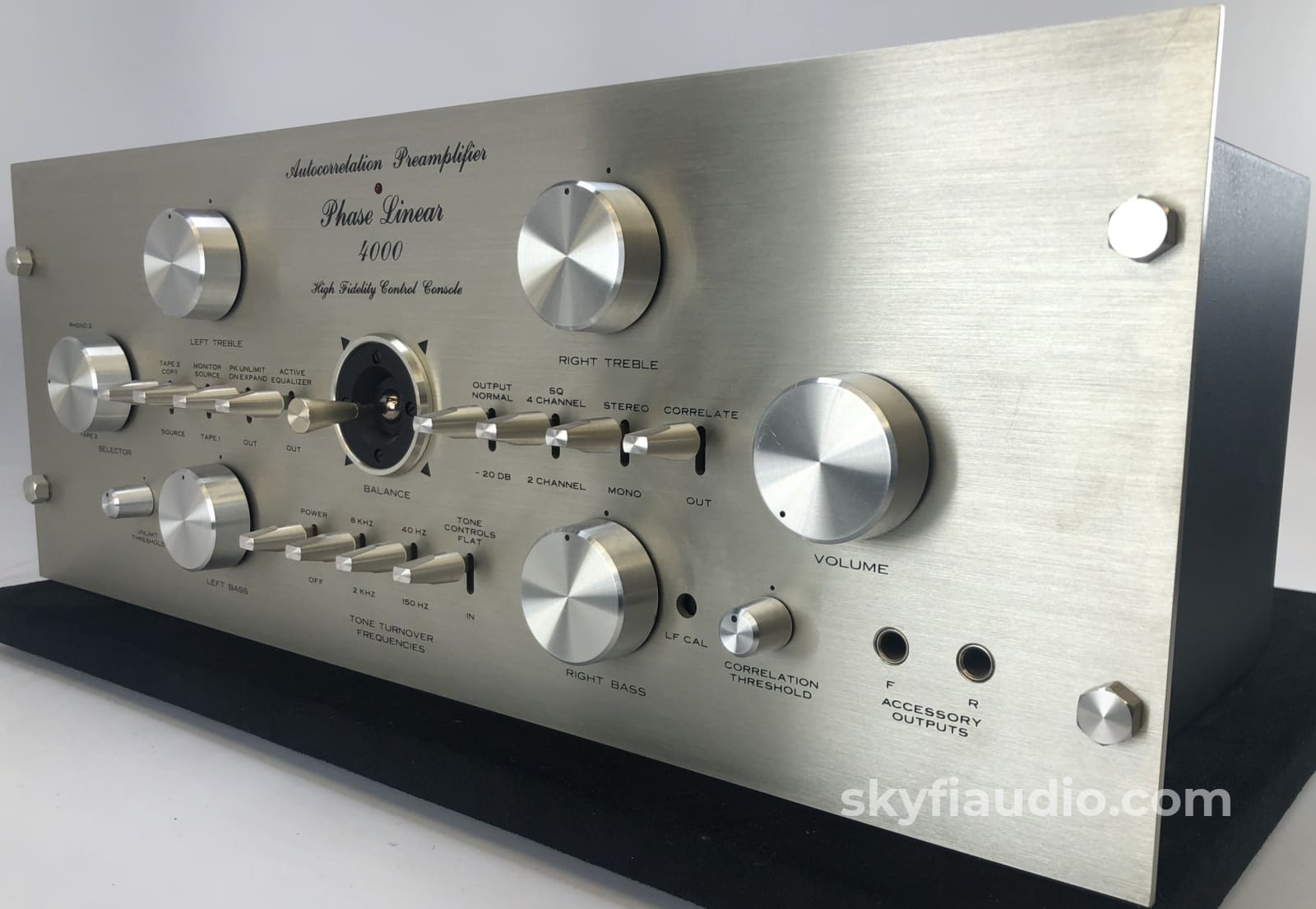 Phase Linear 4000 Series Autocorrelation Preamplifier - Restored