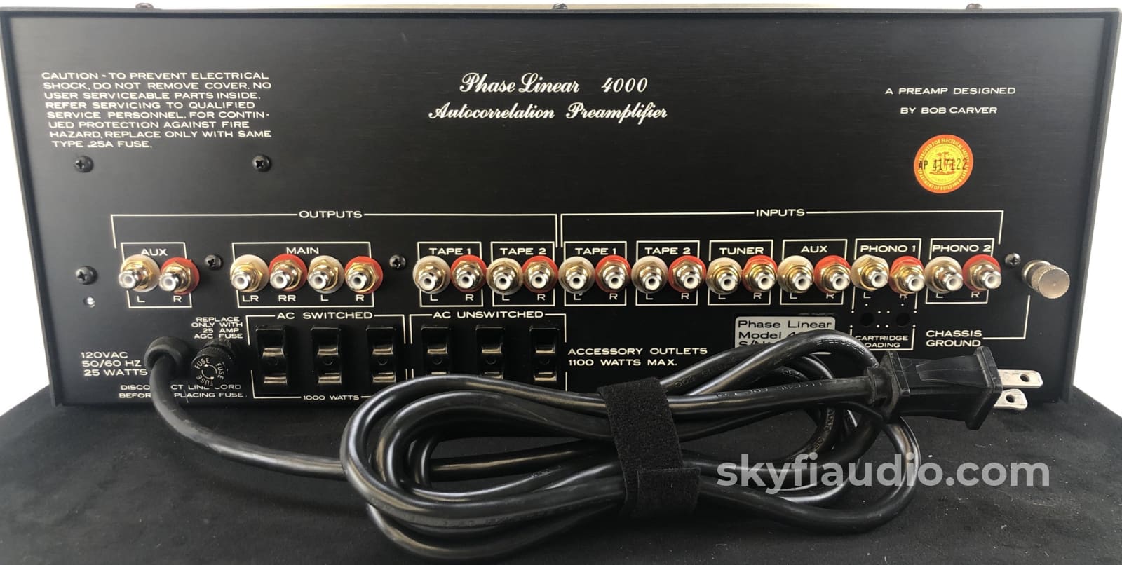 Phase Linear 4000 Series Autocorrelation Preamplifier - Restored