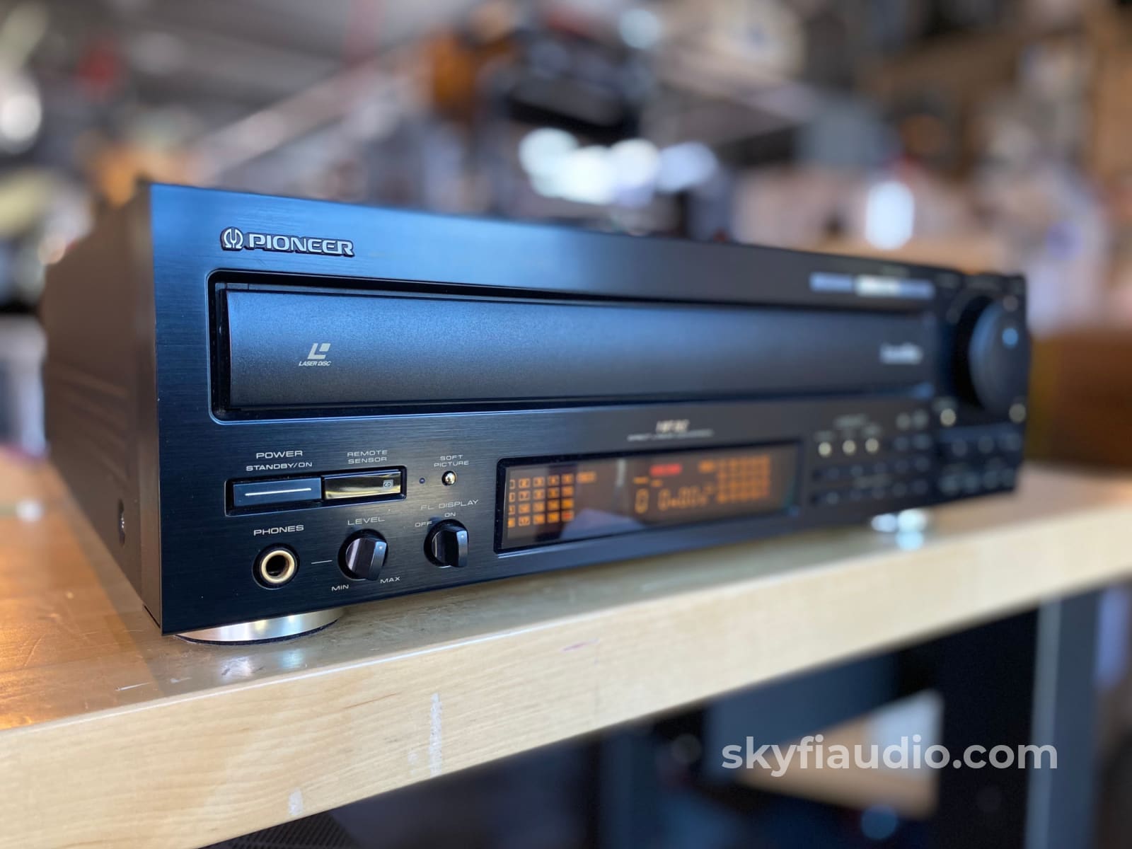 Pioneer Cld-3090 Laserdisc And Cd Player With Remote Manual. + Digital