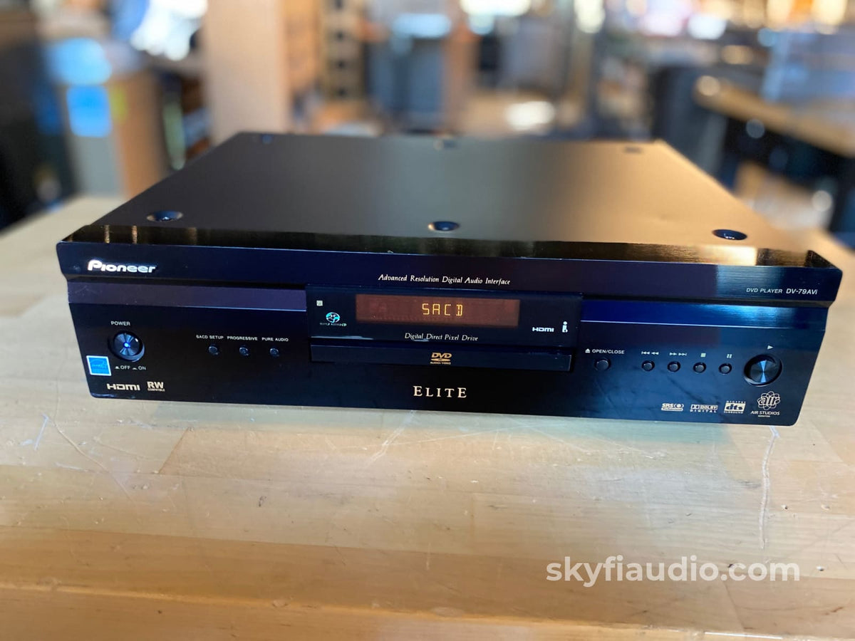 Pioneer DV–79AVi Multi-Format SACD/CD/DVD Audio Player