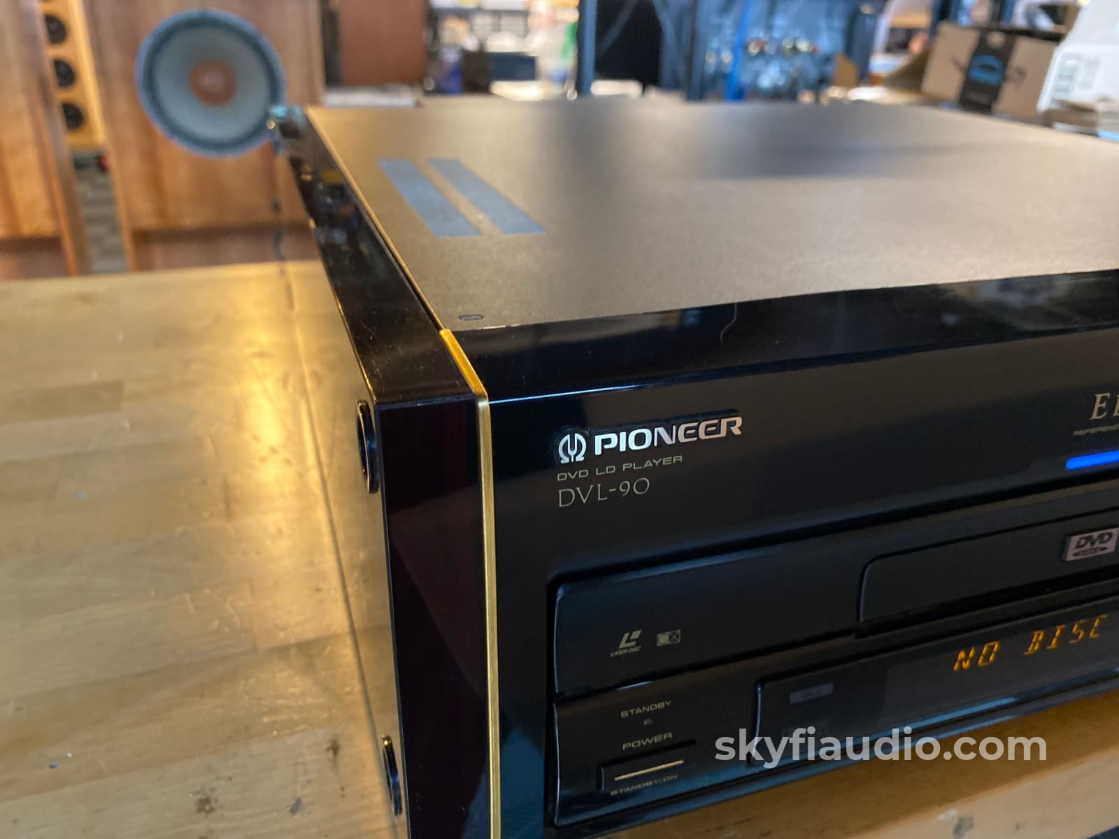 Pioneer Elite Dvl-90 Laserdisc Cd And Dvd Player + Digital