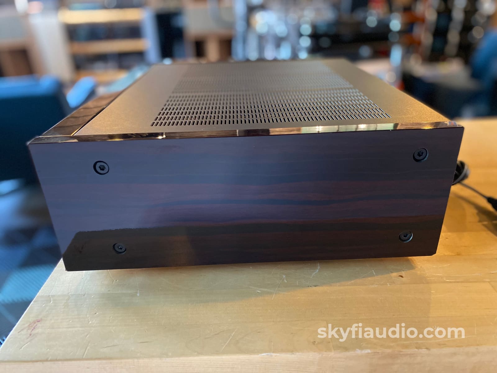 Pioneer Elite M-90 Vintage Solid State Amplifier - Gorgeous Amplifier