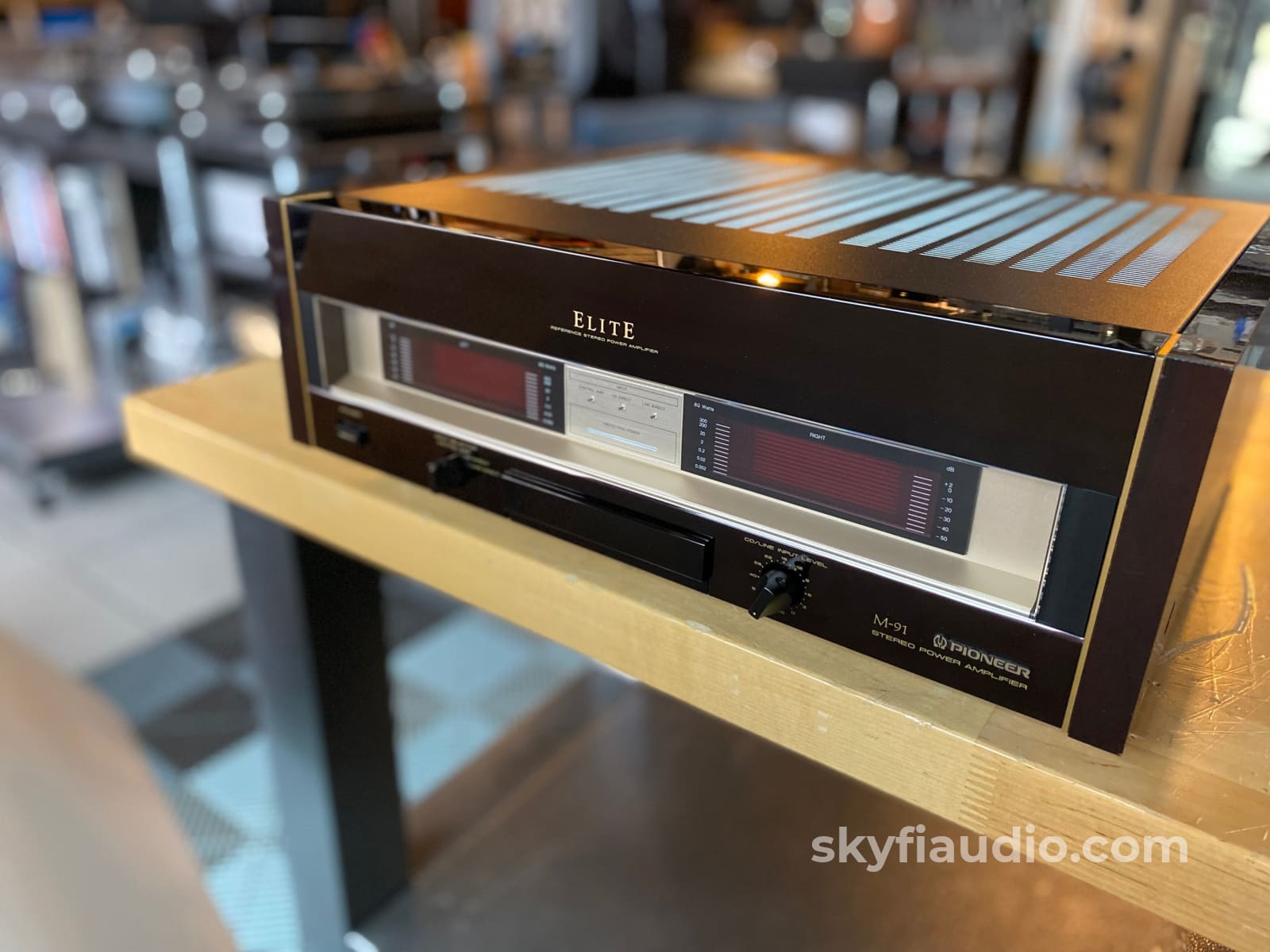 Pioneer Elite M-91 Vintage Solid State Amplifier - Gorgeous Amplifier