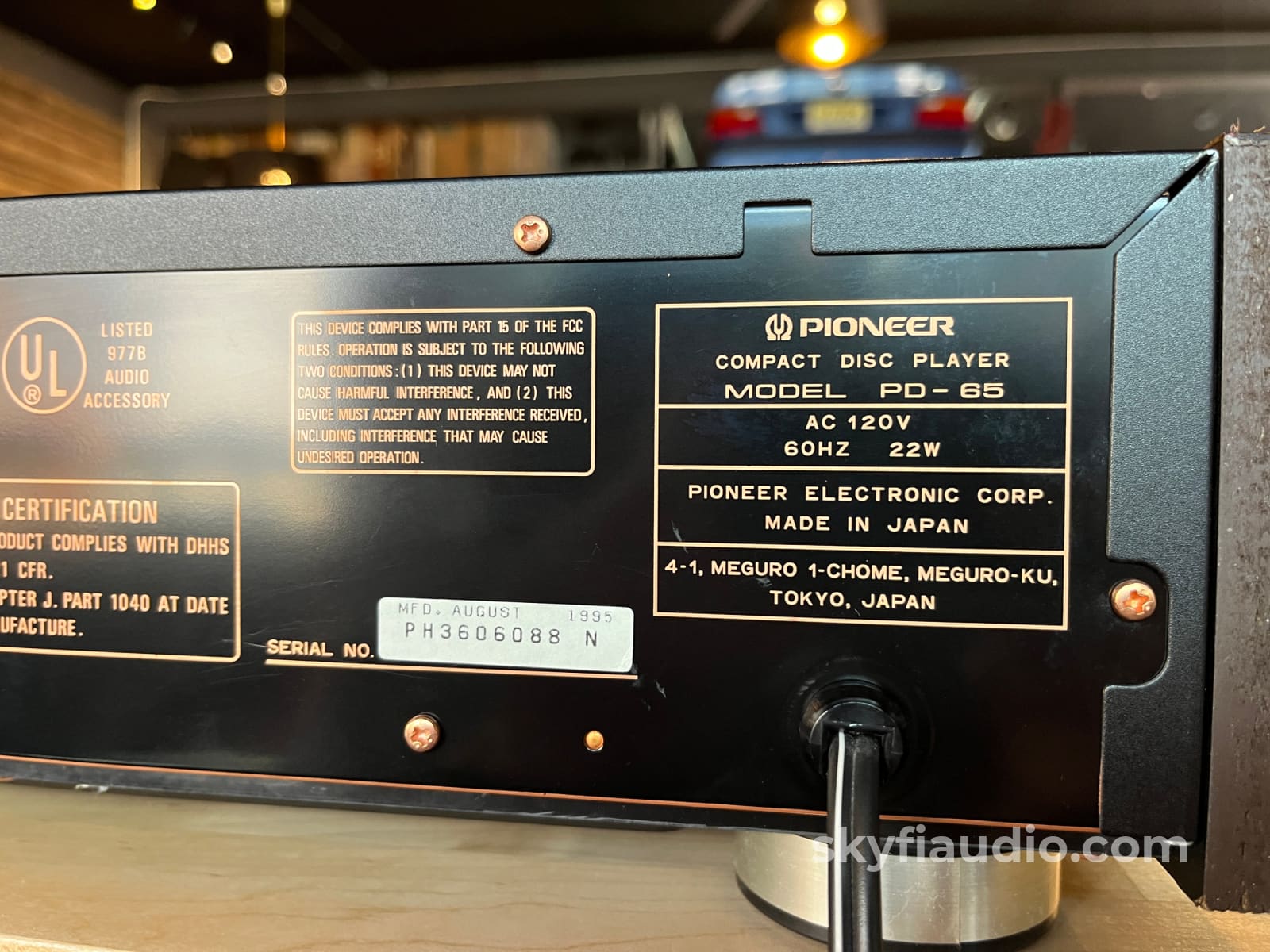 Pioneer Elite PD-65 CD Player - W/ Stable Platter Mechanism CD + Digital