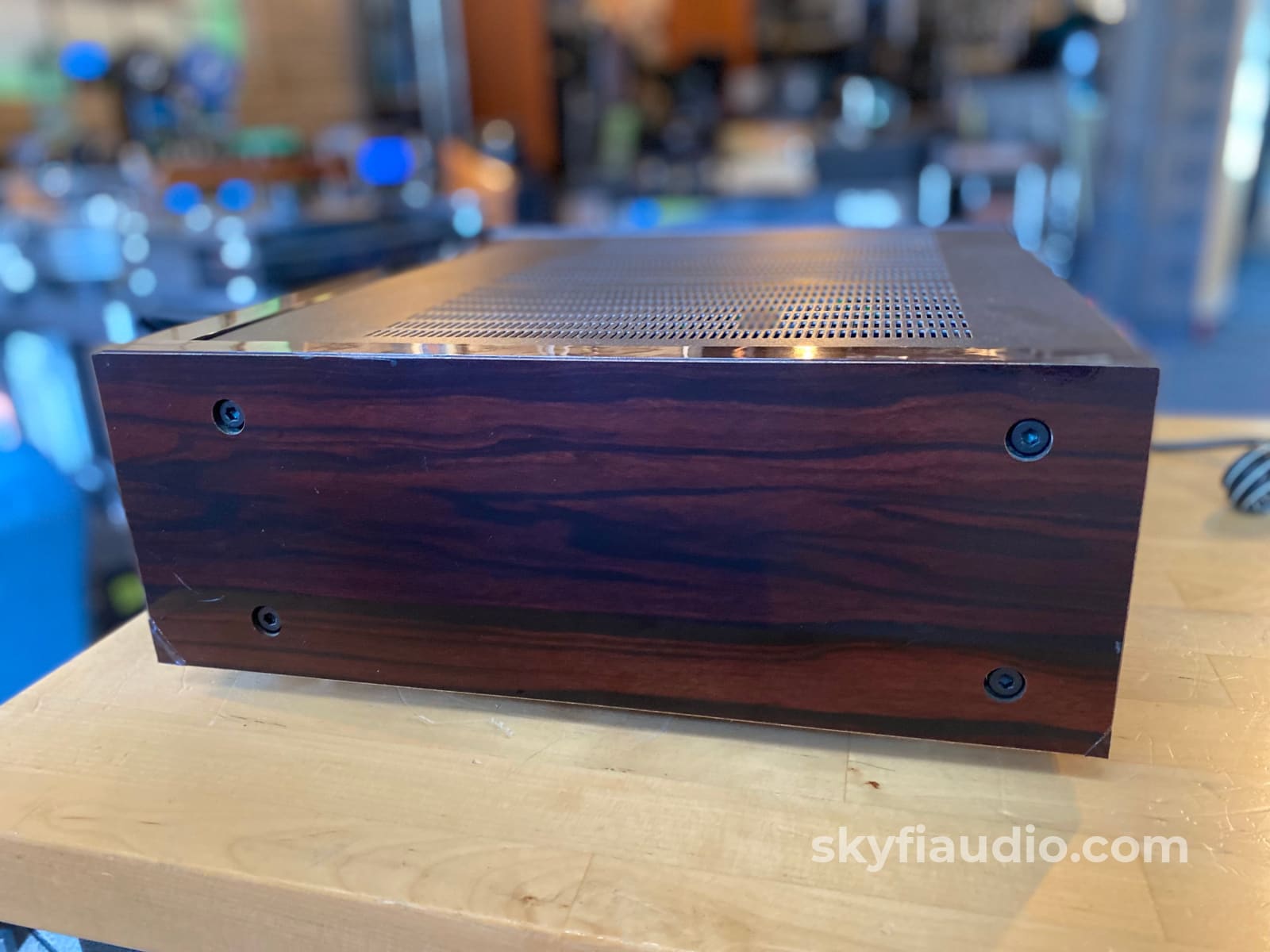 Pioneer M-90 Vintage Amplifier - Tested To 200W Cosmetically Challenged