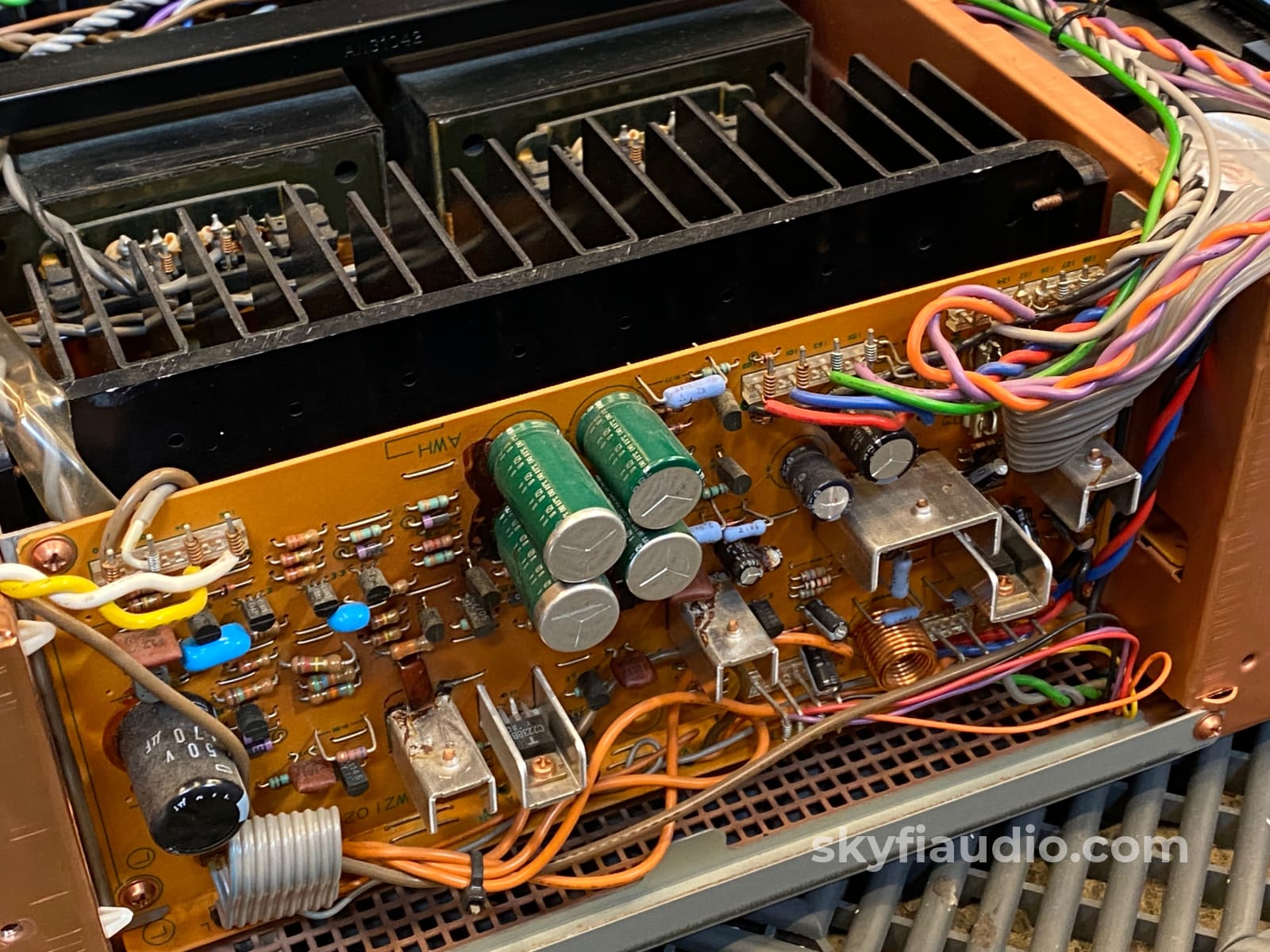 Pioneer M-90 Vintage Amplifier - Tested To 200W Cosmetically Challenged