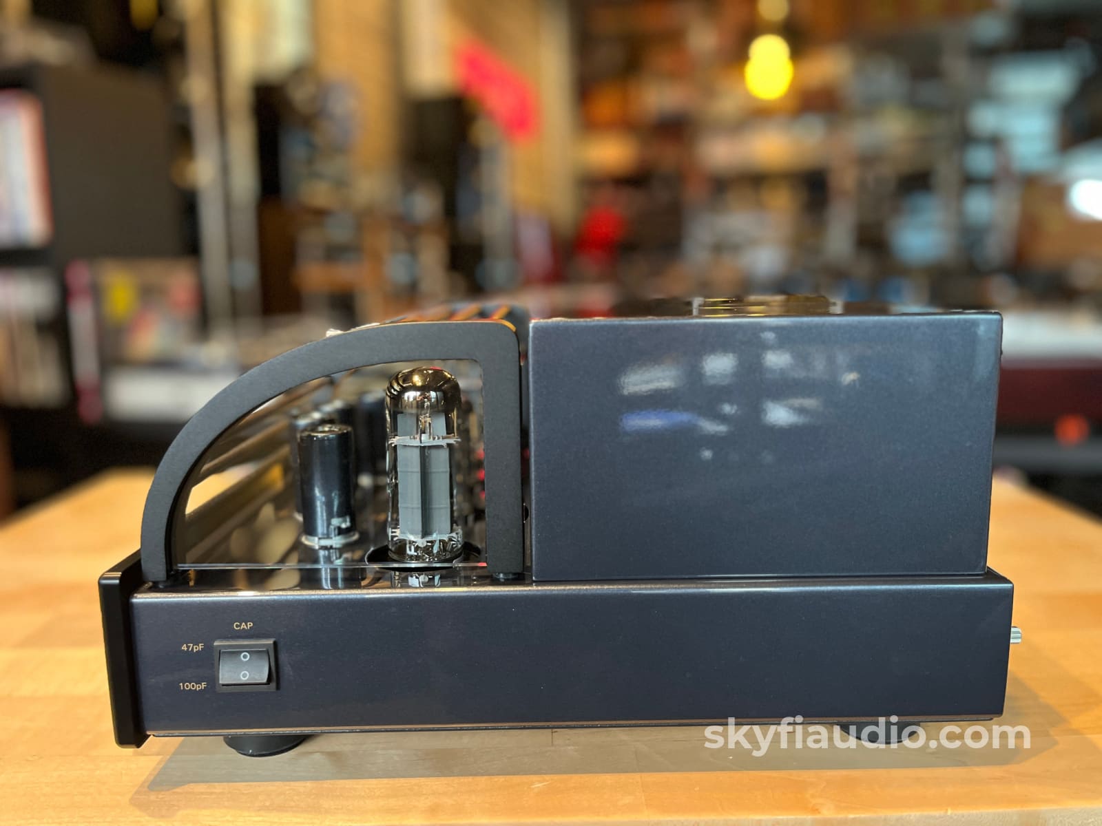 Prima Luna Evo 100 V2 Tube Phono Preamp - W/ Telefunken MC Tubes Preamplifier