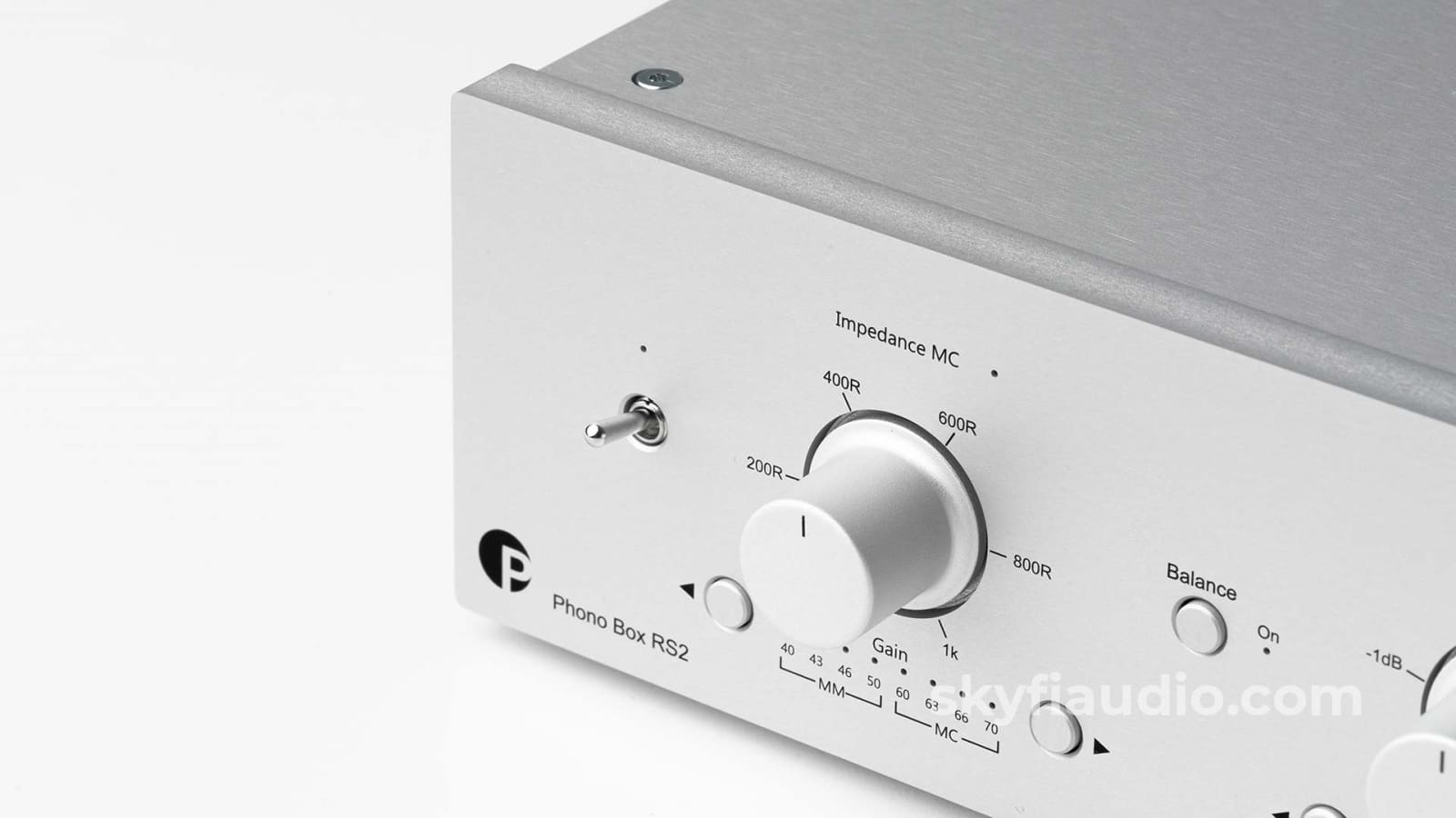 Pro-Ject Phono Box RS2 Phono Preamp - NEW Preamplifier