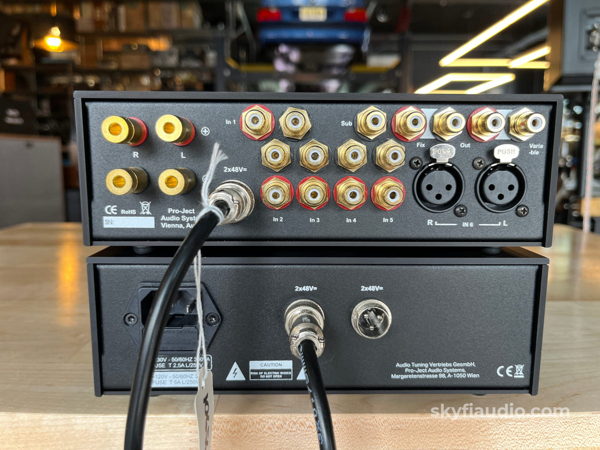 Pro-ject Stereo Box RS Integrated amplifier w/ Power box RS Linear Power Supply Integrated Amplifier