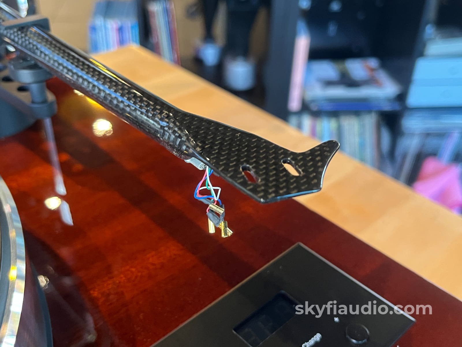 Pro-Ject Xtension 10 Evolution Turntable (Mahogany) - W/ New Ortofon X40 MC Cartridge Turntable