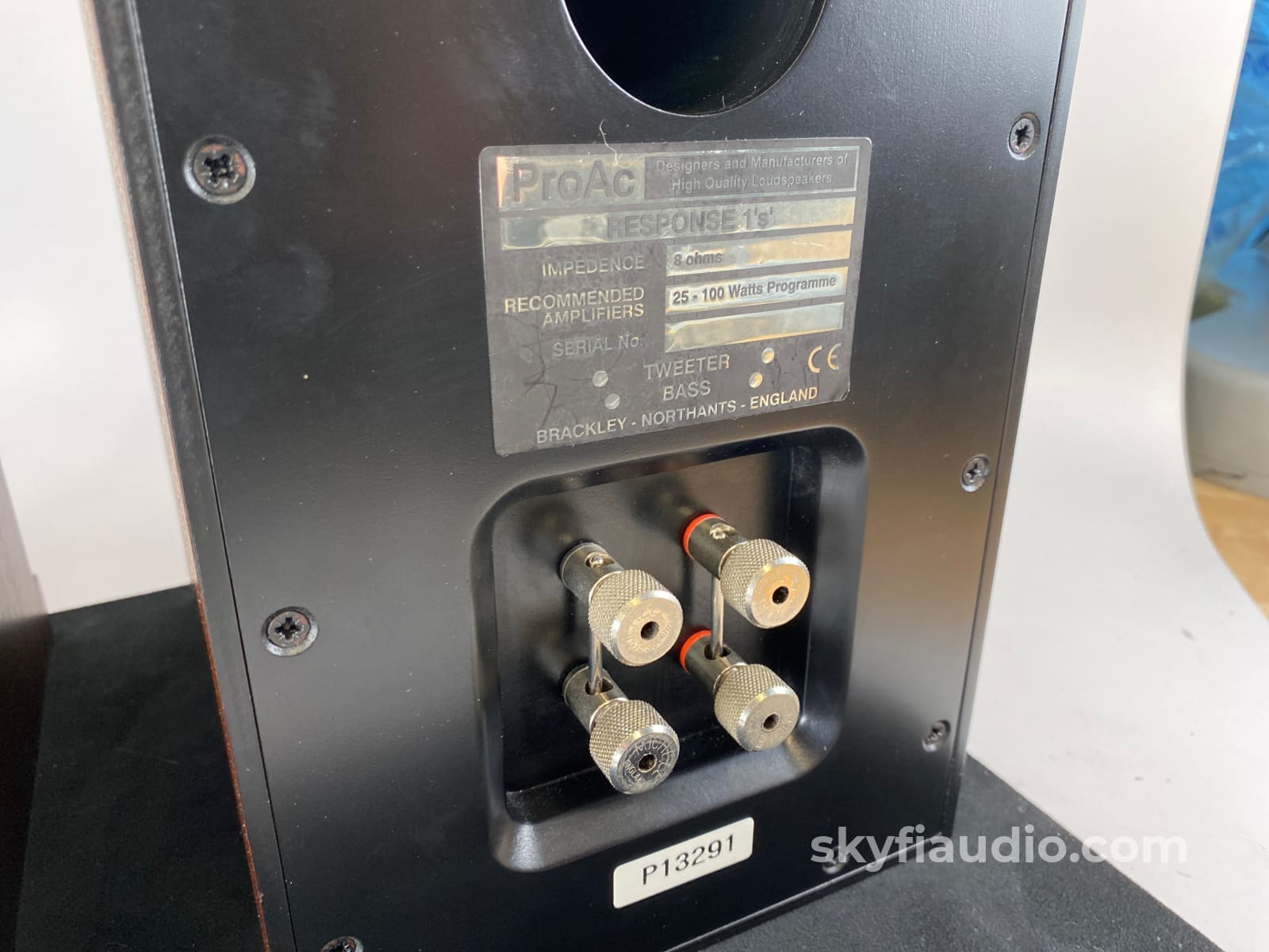 Proac Response 1S - Our Favorite Bookshelf Speakers