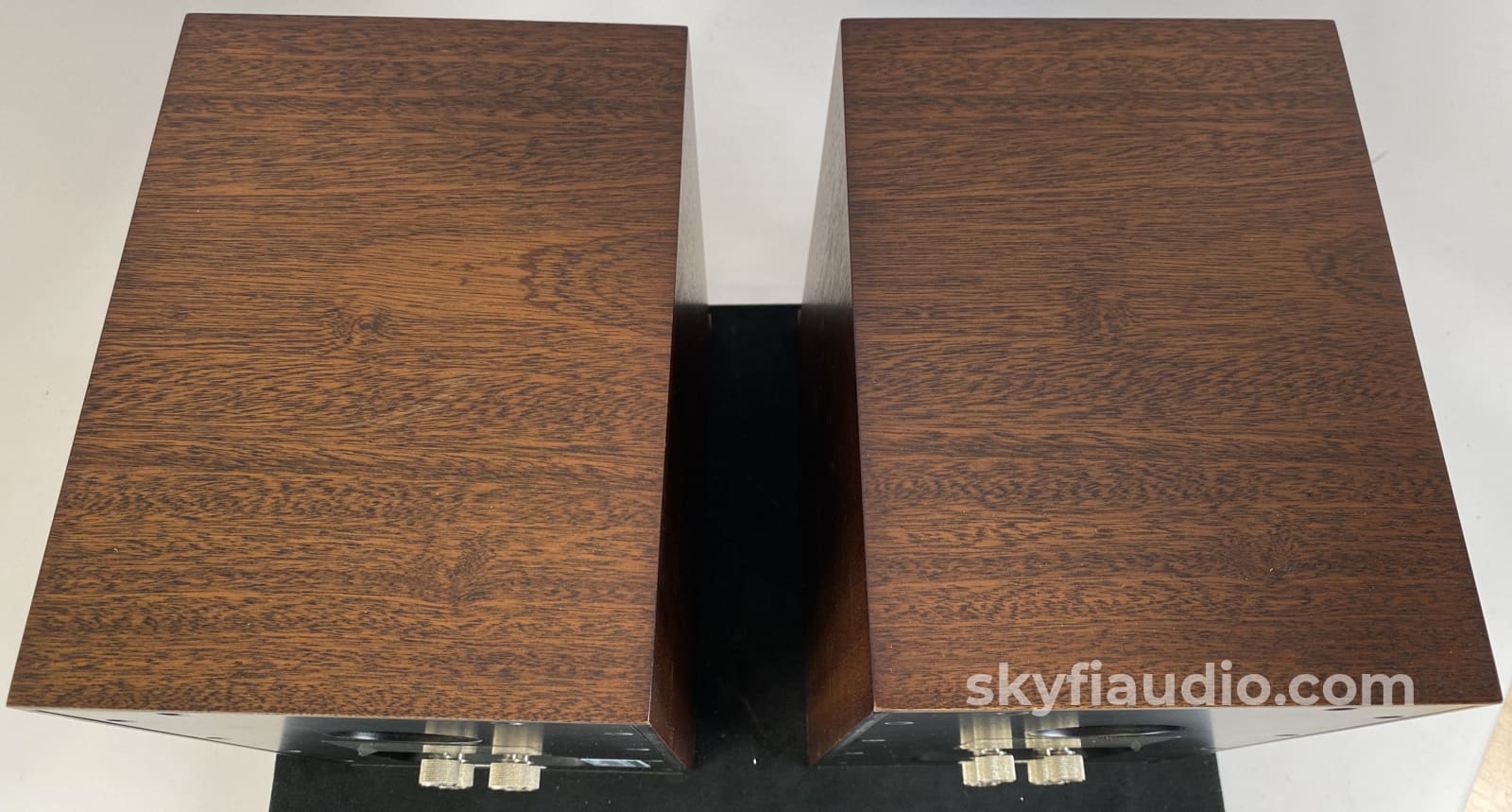 Proac Response 1S - Our Favorite Bookshelf Speakers