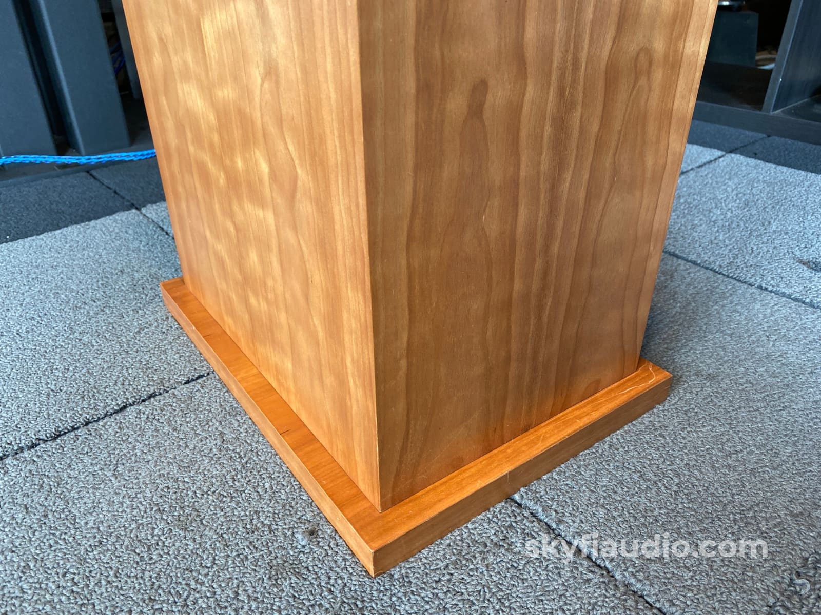 Proac Response 3.8 Floorstanding Speakers - Original Boxes And Like New