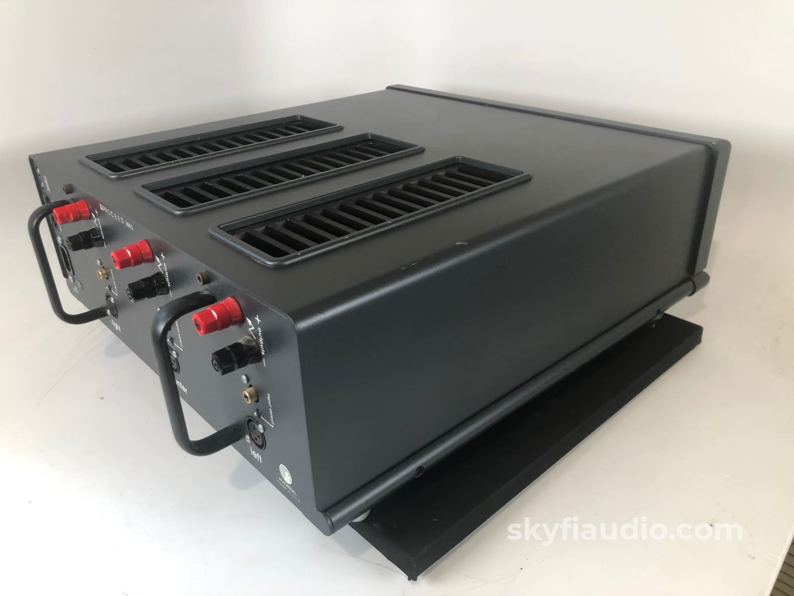 Proceed Hpa3 Amplifier From Mark Levinson - Perfect For Home Theater Or Stereo 250W X 3