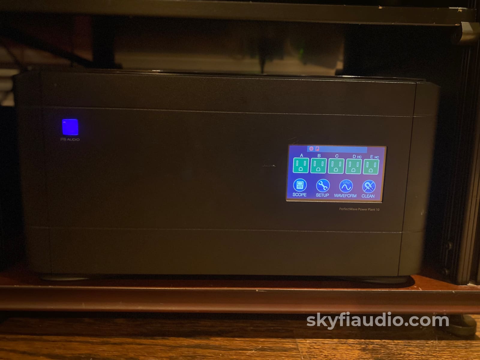 Ps Audio Perfectwave Power Plant 10 - Advanced Ac Regeneration Conditioner