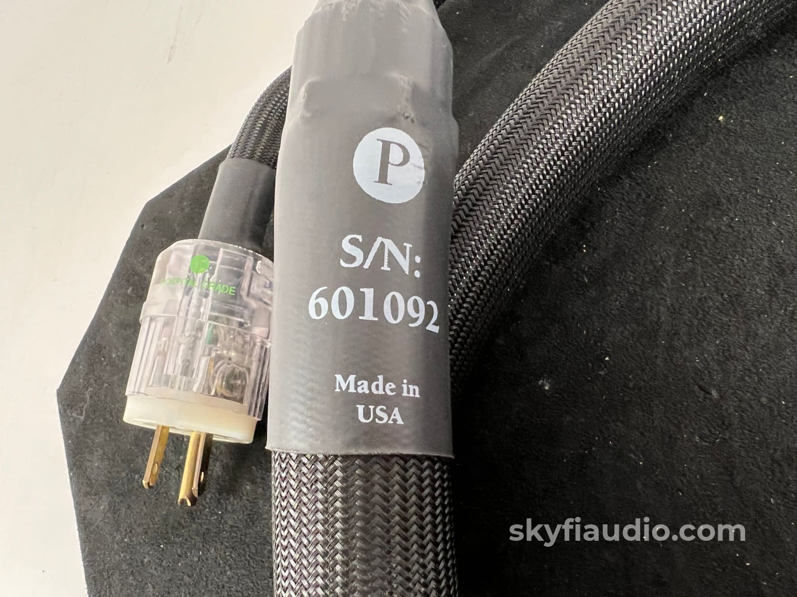 Purist Audio Design Dominus Revision B Power Cord - 3M Cables
