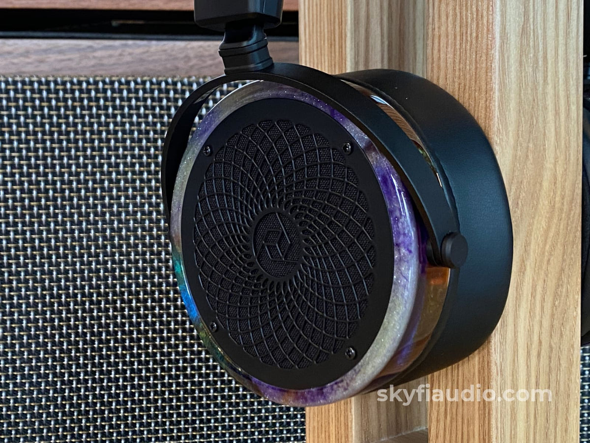 Rad Rosson Audio Design Rad-0 Planar Headphones In Case