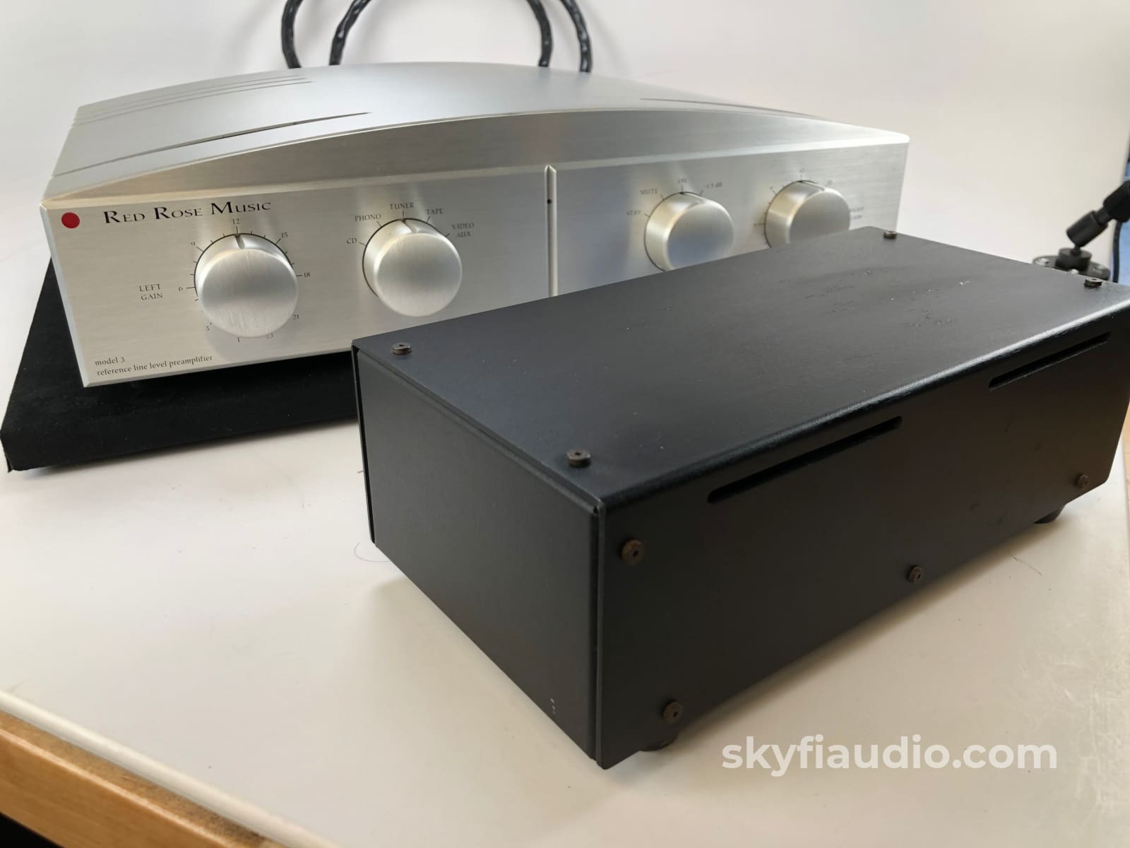 Red Rose Music Model 3 Reference Tube Preamp With Separate Power Supply - Rare Preamplifier