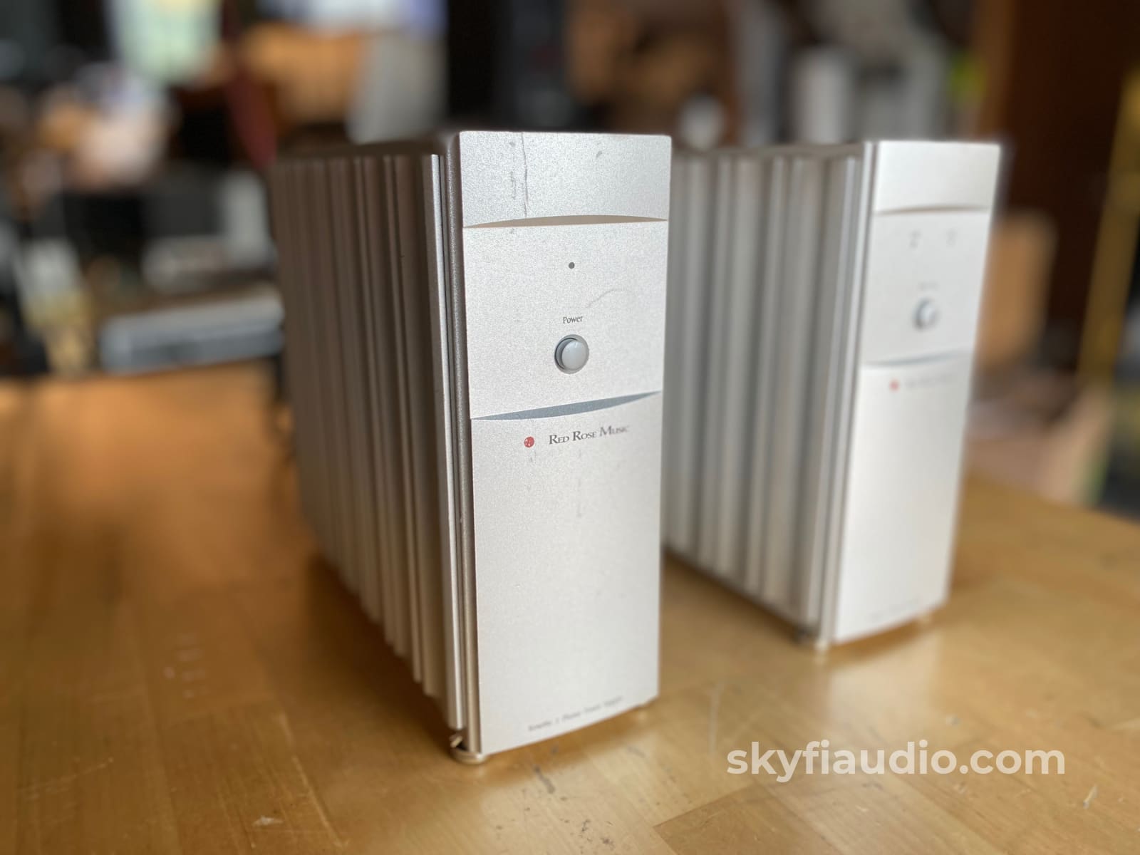 Red Rose Rosette 2 Phono Preamp With Separate Power Supply (Mm/Mc) Preamplifier