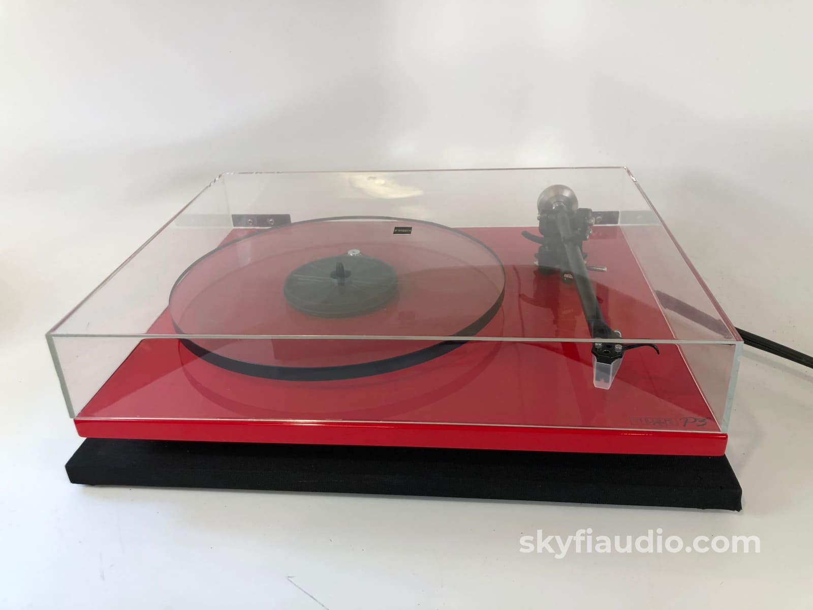 Rega Planar 3 (P3) Turntable With New Sumiko Amethyst Cartridge