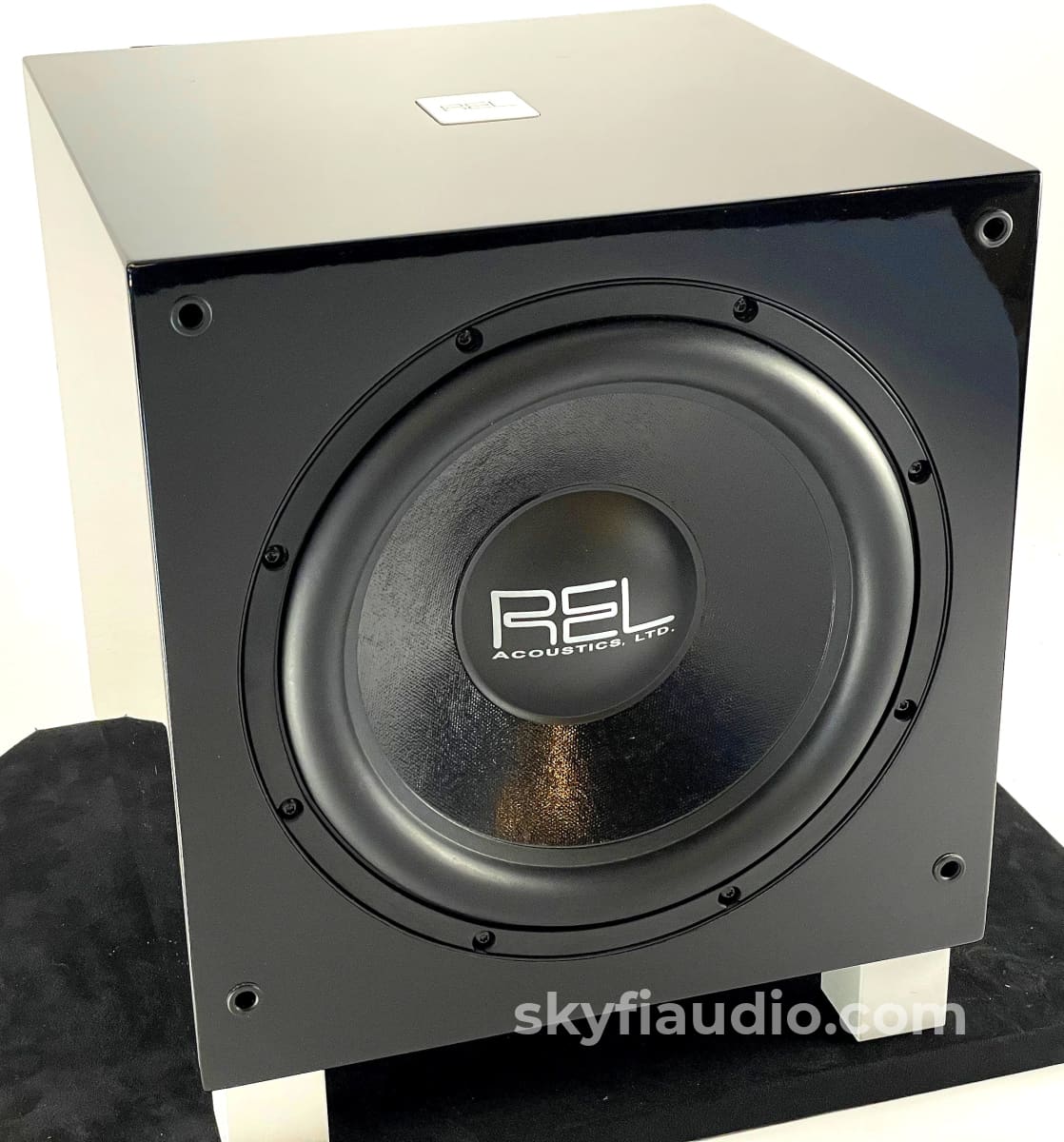Rel Acoustics T7 Subwoofer - 200W Class A/B Amplifier With Dual Woofers Speakers