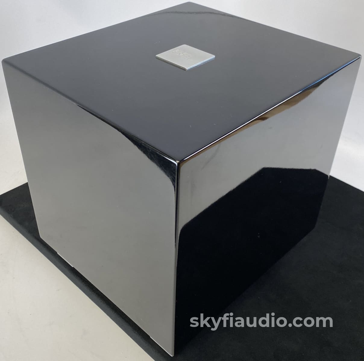 Rel Acoustics Tzero Compact Subwoofer Speakers