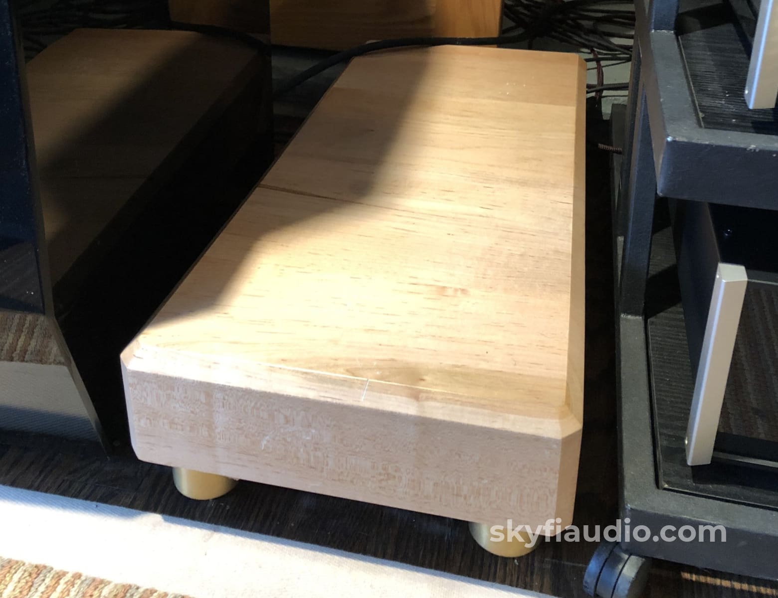 Rogue Audio Apollo Dark Tube Monoblocks With Custom Mapleshade Plinths Amplifier