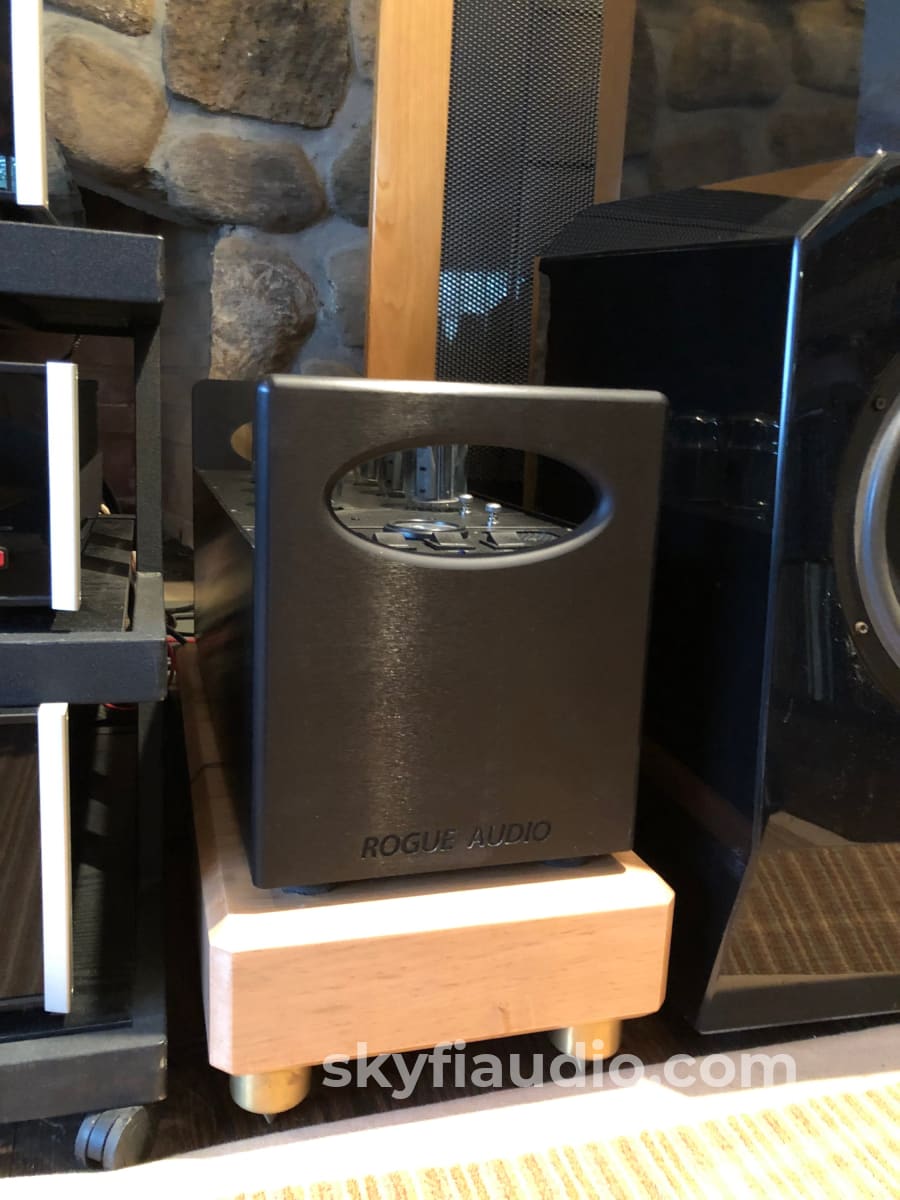 Rogue Audio Apollo Dark Tube Monoblocks With Custom Mapleshade Plinths Amplifier