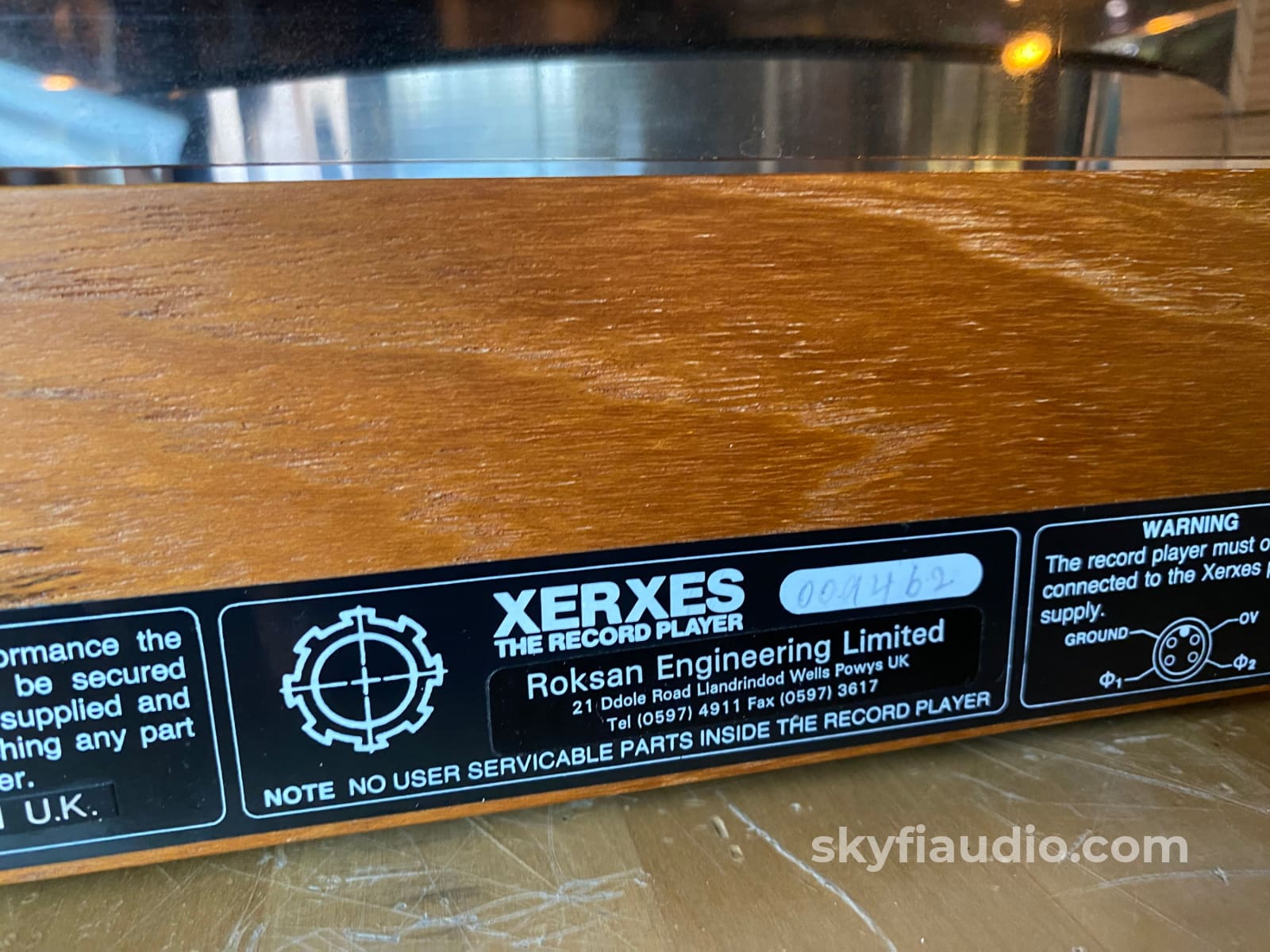 Roksan Xerxes Turntable Package With Power Stand And New Sumiko
